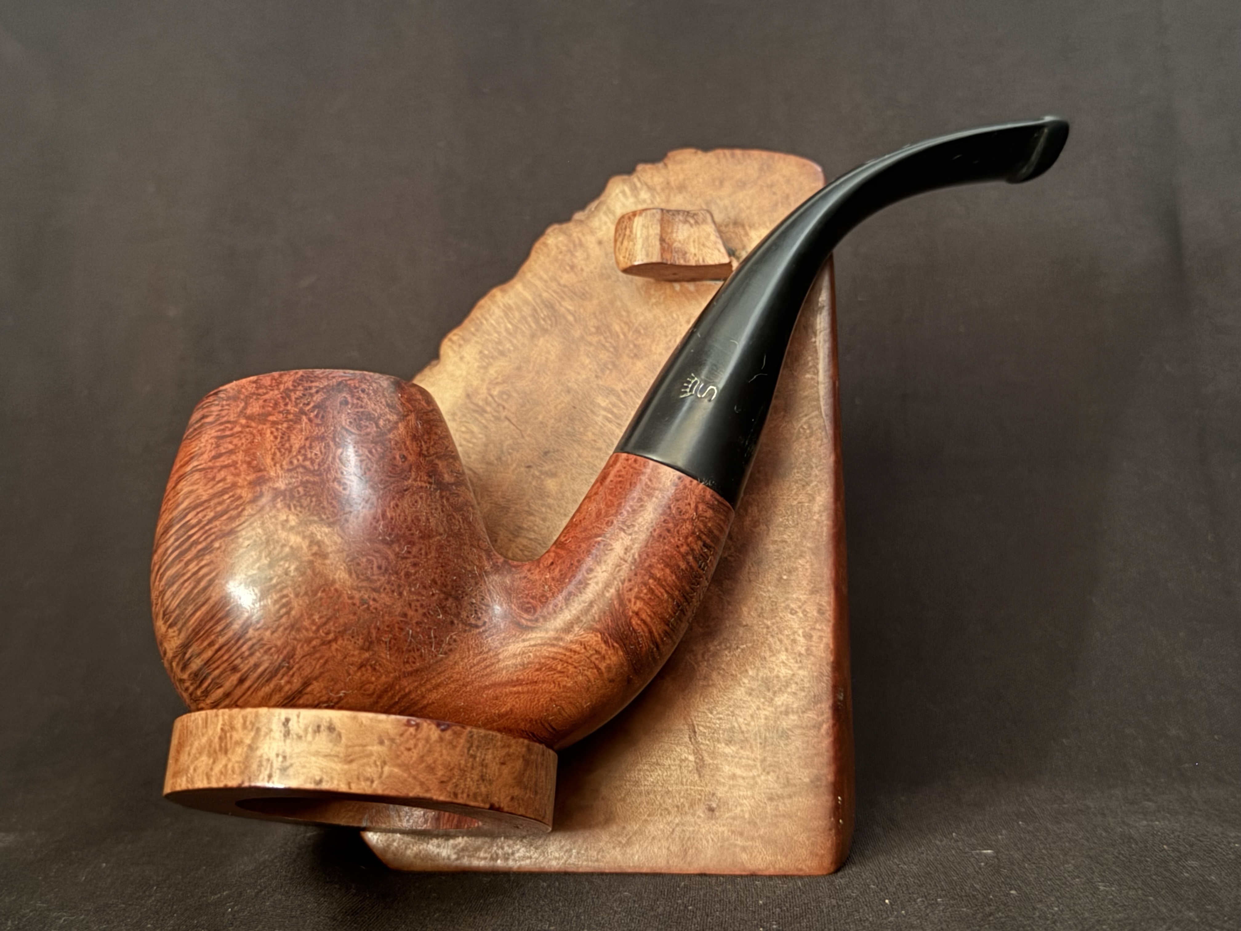 Stanwell Royal Klassic 160 Smooth Full Bent Apple Estate Pipe, Vulcanite Tapered Stem, 9mm Filter, Made in Denmark 5