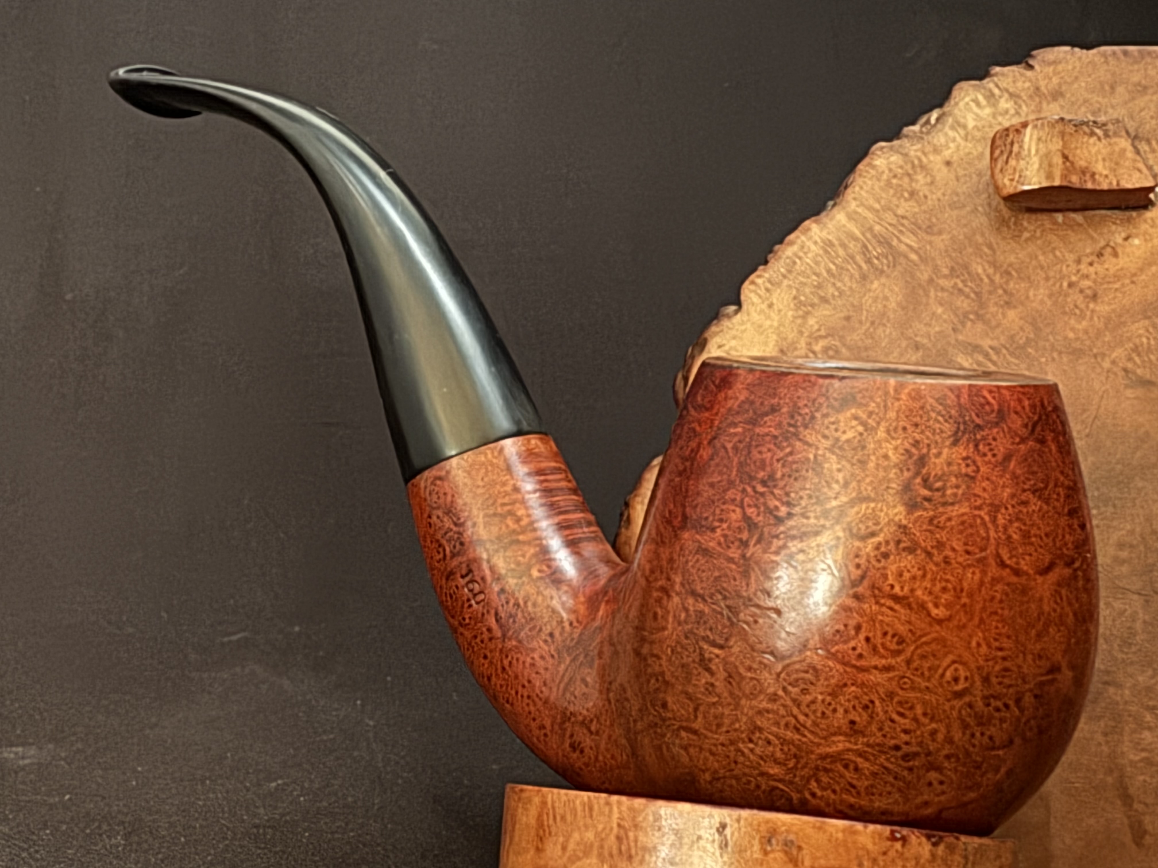 Stanwell Royal Klassic 160 Smooth Full Bent Apple Estate Pipe, Vulcanite Tapered Stem, 9mm Filter, Made in Denmark 9