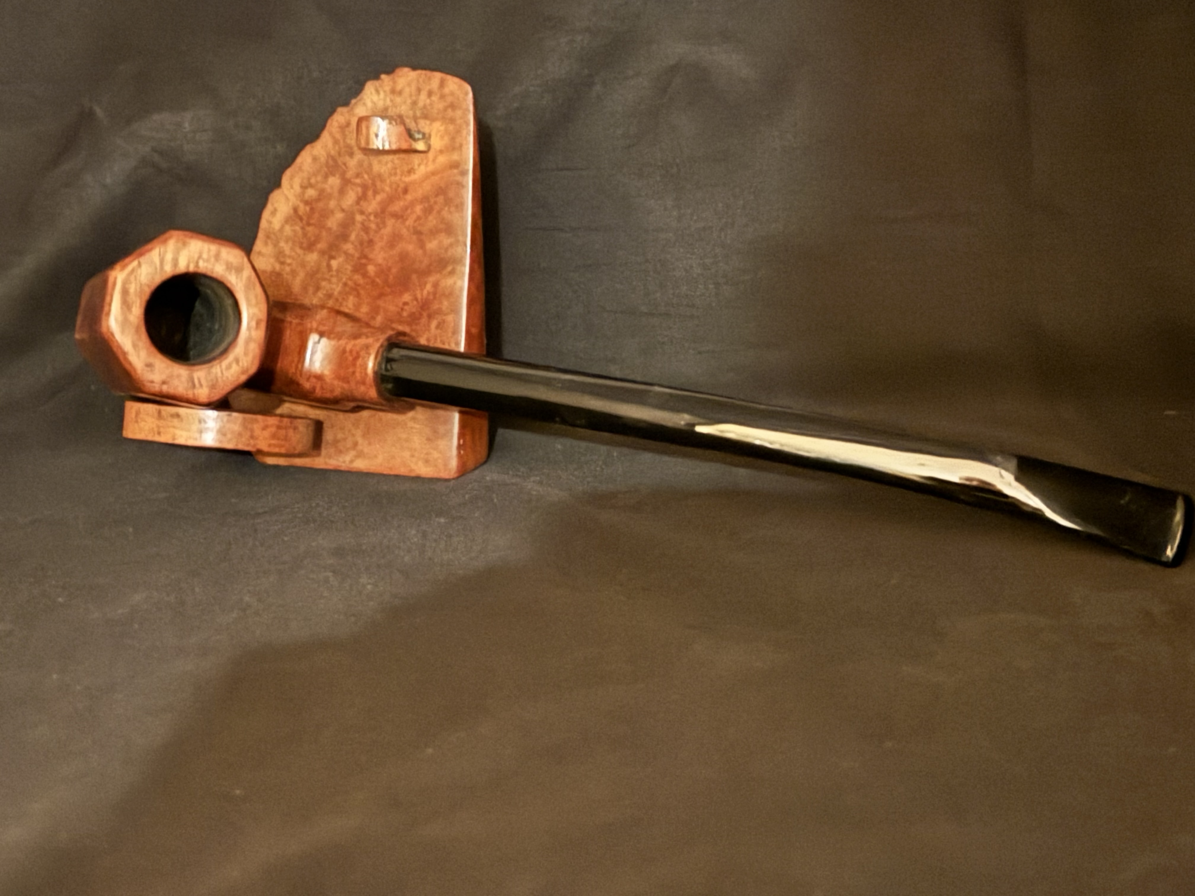 Large Smooth Paneled Bent Churchwarden Estate Pipe, Black Acrylic Tapered Stem, 9mm Filter, Fishtail Mouthpiece 4
