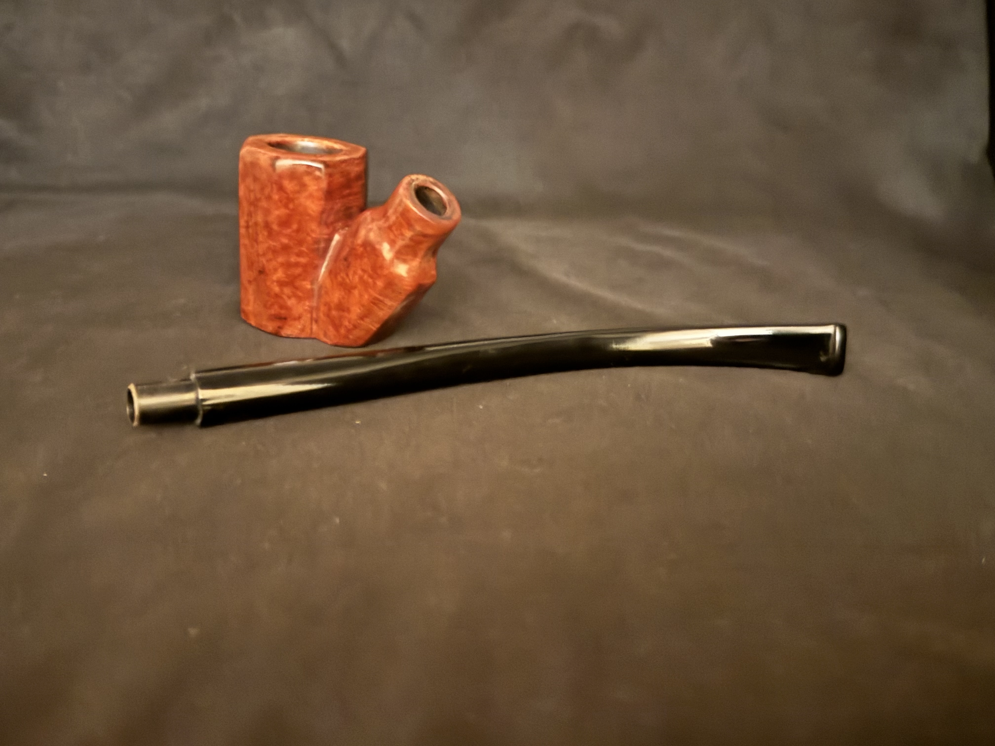 Large Smooth Paneled Bent Churchwarden Estate Pipe, Black Acrylic Tapered Stem, 9mm Filter, Fishtail Mouthpiece 10