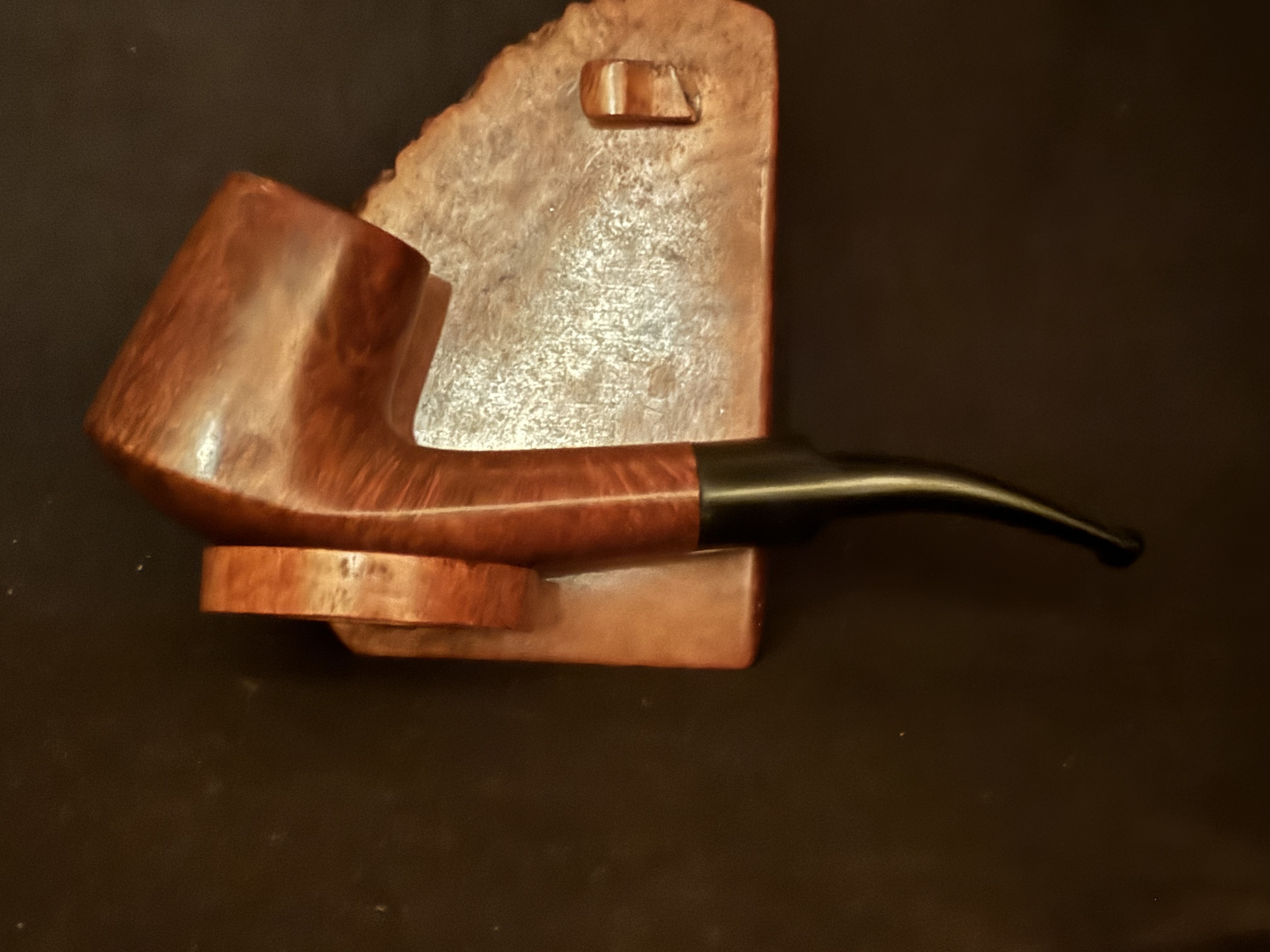 Zettervic Pipes Virgin Bent Volcano Estate Pipe - Smooth Briar, Vulcanite Saddle Stem, 9mm Filter 3