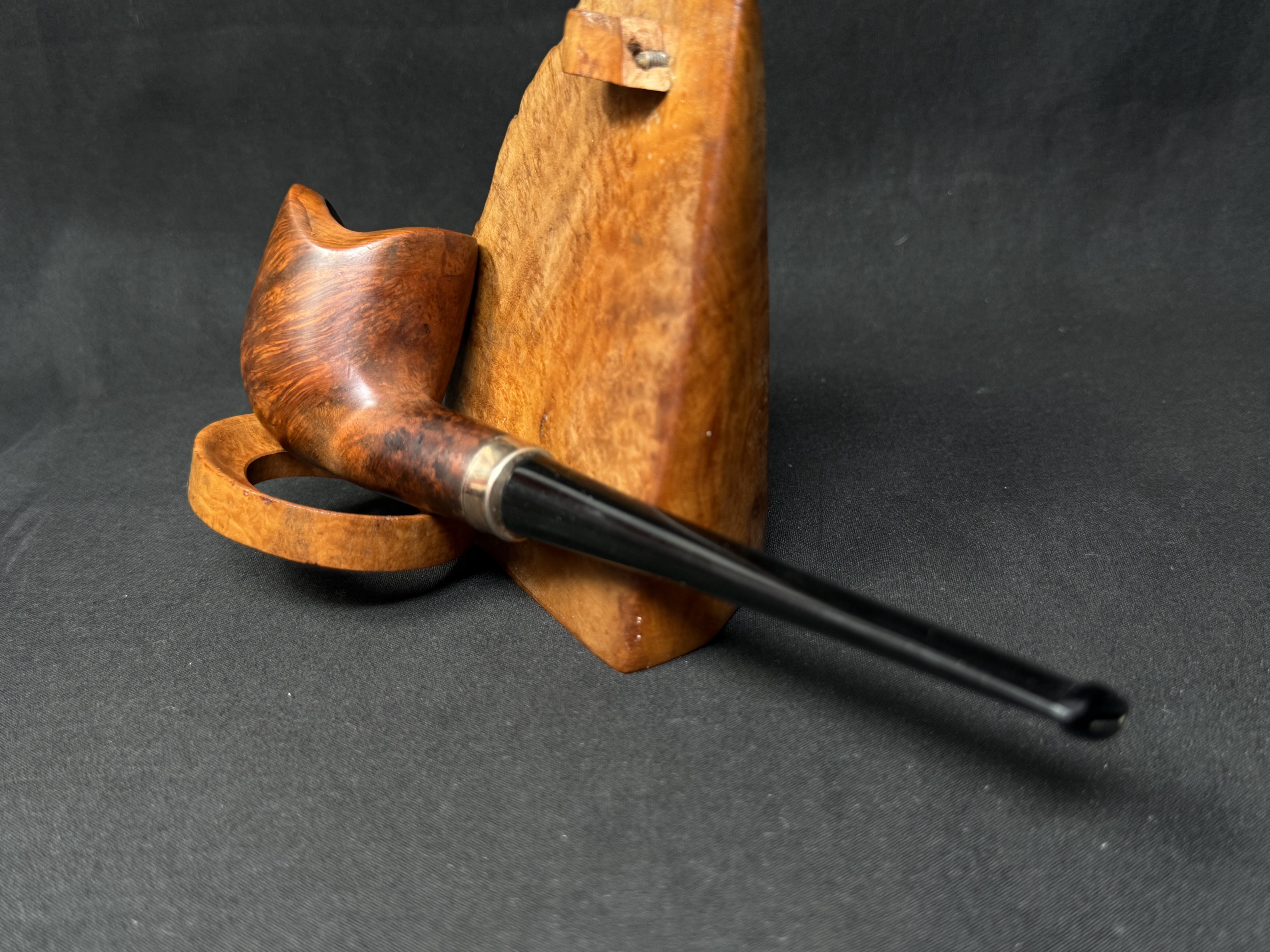 Smooth Straight Billiard Briar Pipe, Wavy Rim, Acrylic Stem, Brass Band 9
