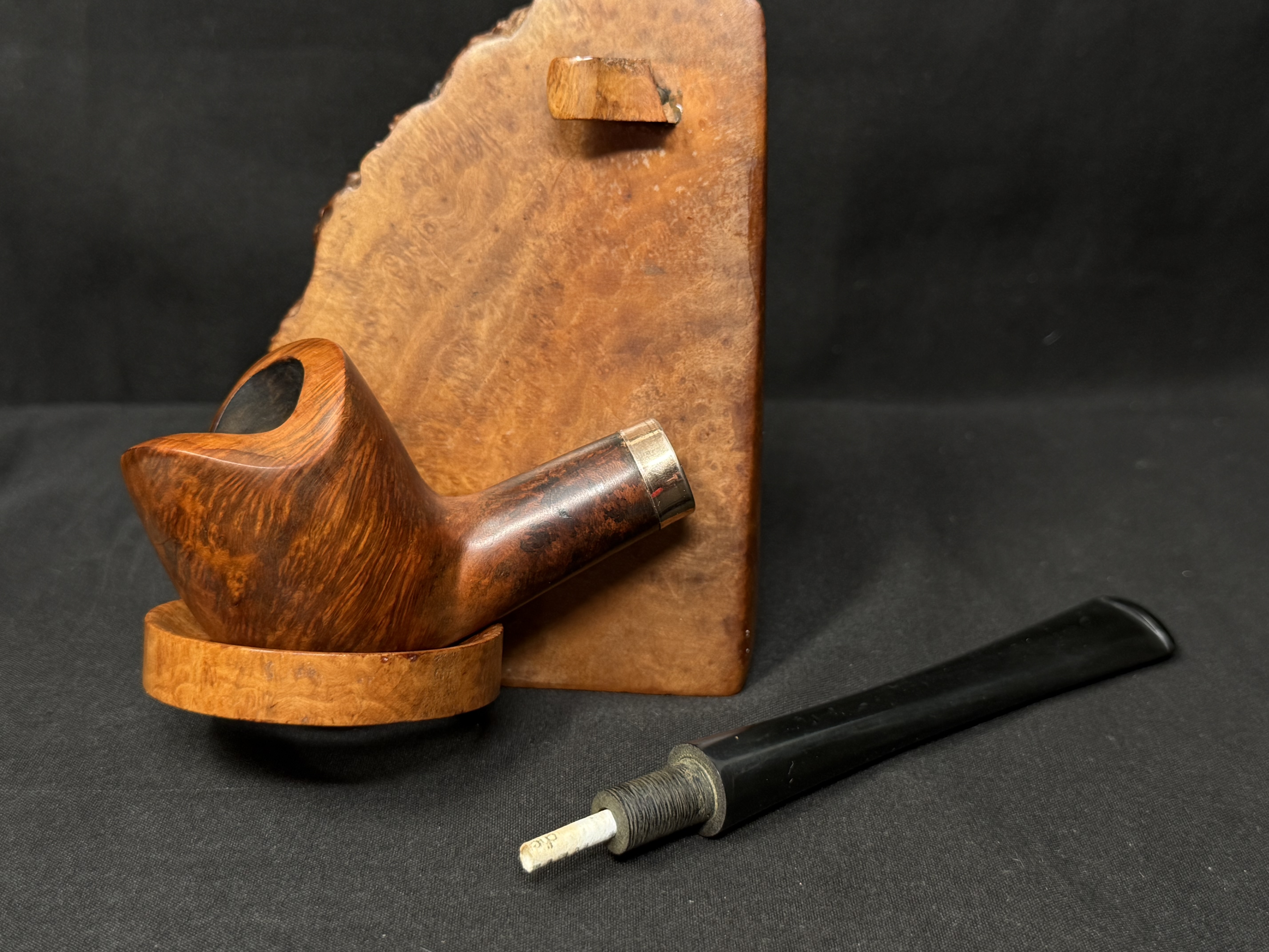 Smooth Straight Billiard Briar Pipe, Wavy Rim, Acrylic Stem, Brass Band 6