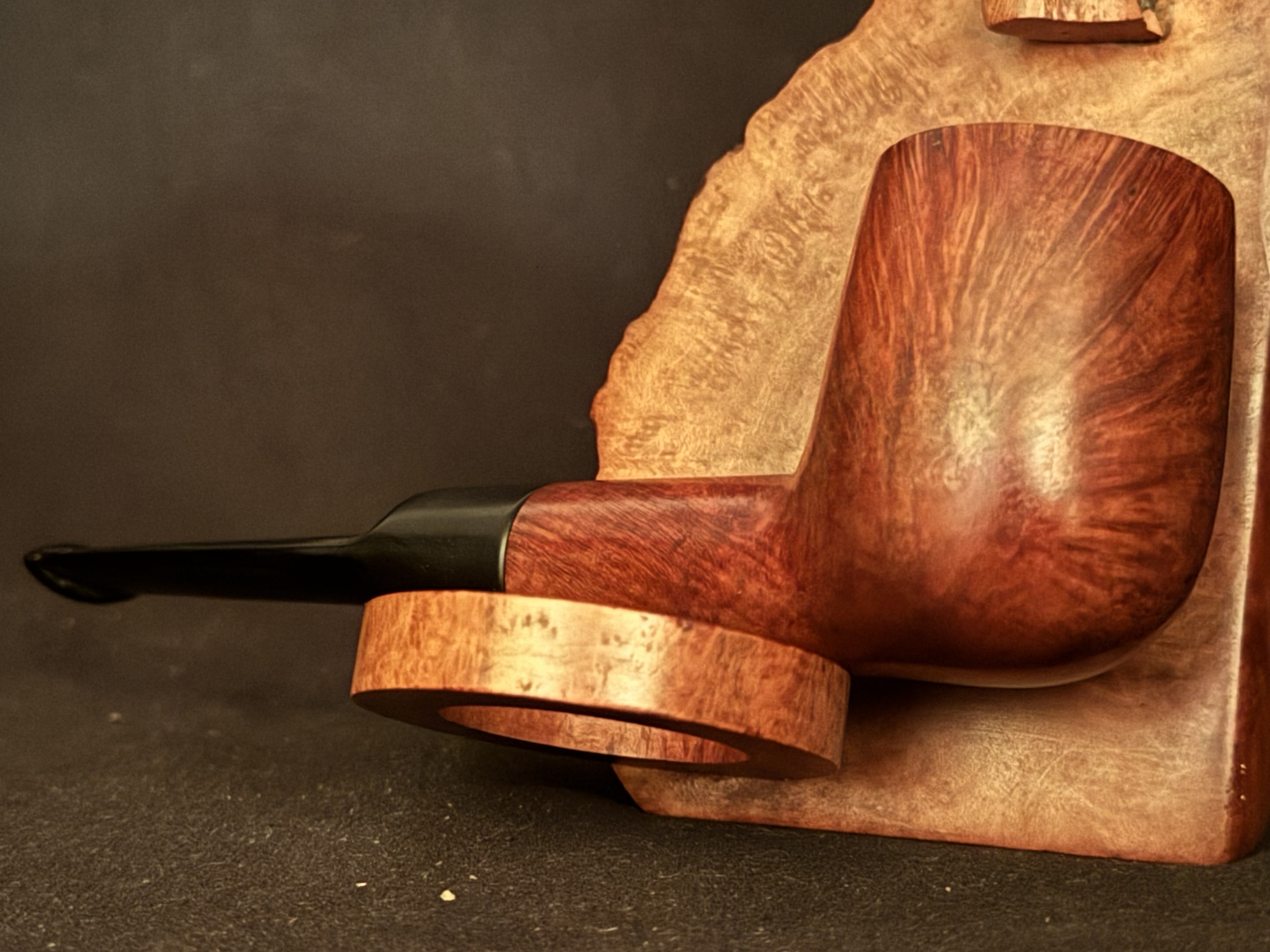 Heibe Bruyer Smooth Billiard Estate Pipe - Chubby Shank, Vulcanite Saddle Stem, 9mm Filter 7