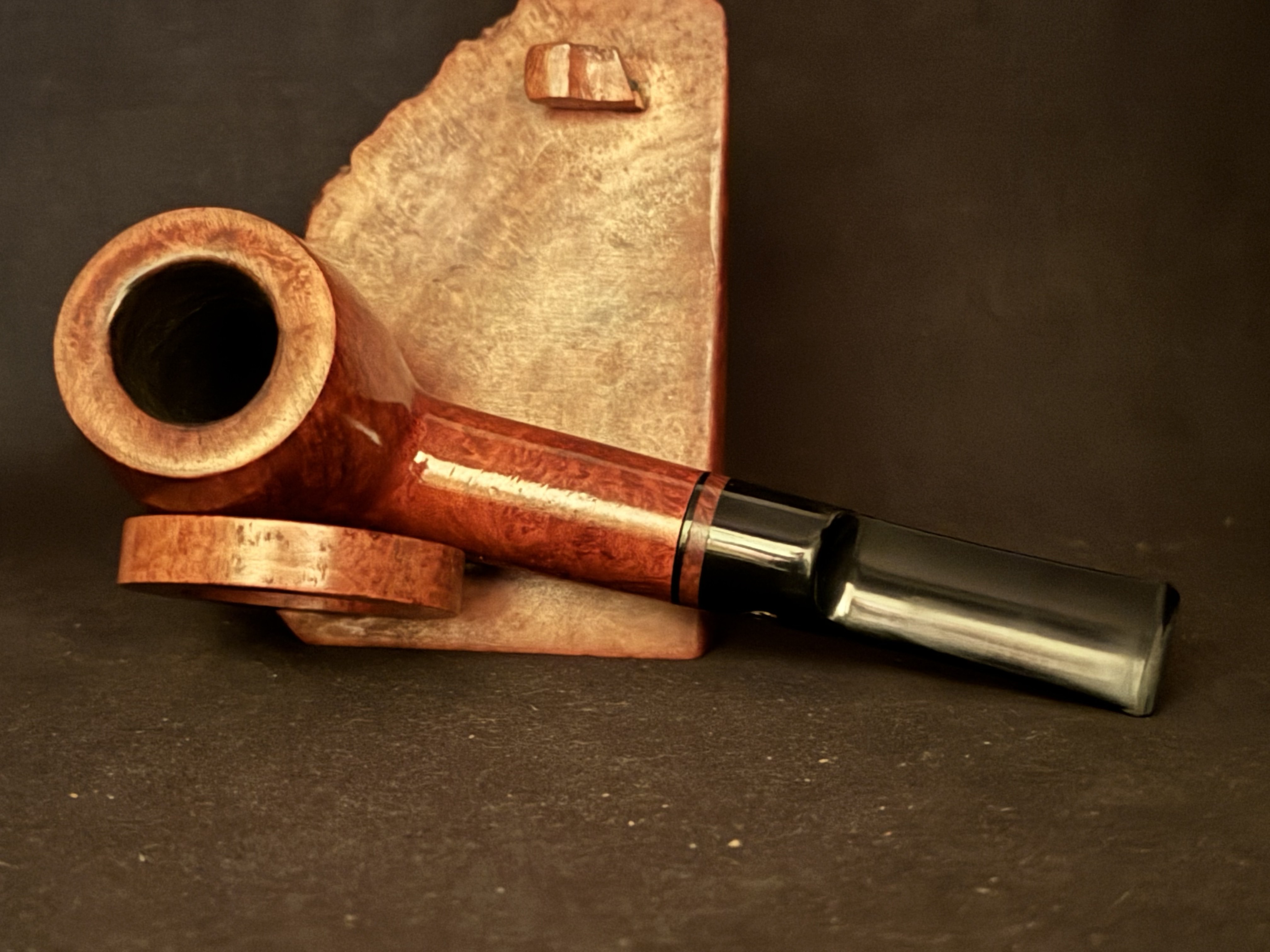 Bartoni Radica 80 Smooth Straight Billiard Estate Pipe - Large Bowl, Acrylic Saddle Stem, Fishtail, 9mm Filter 4
