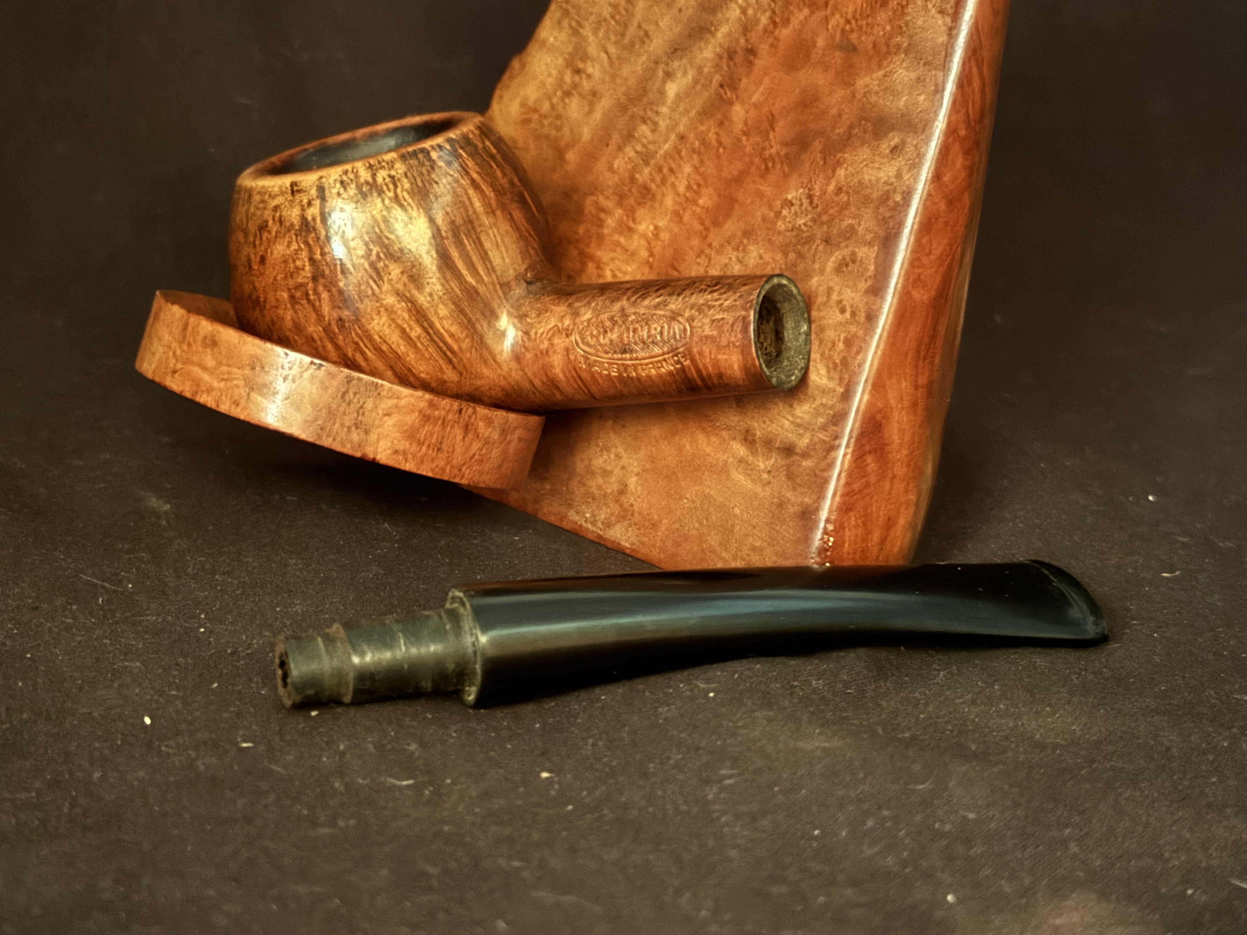 Columbia Made in France Smooth Straight Pot Estate Pipe, Vulcanite Tapered Fishtail Stem, No Filter