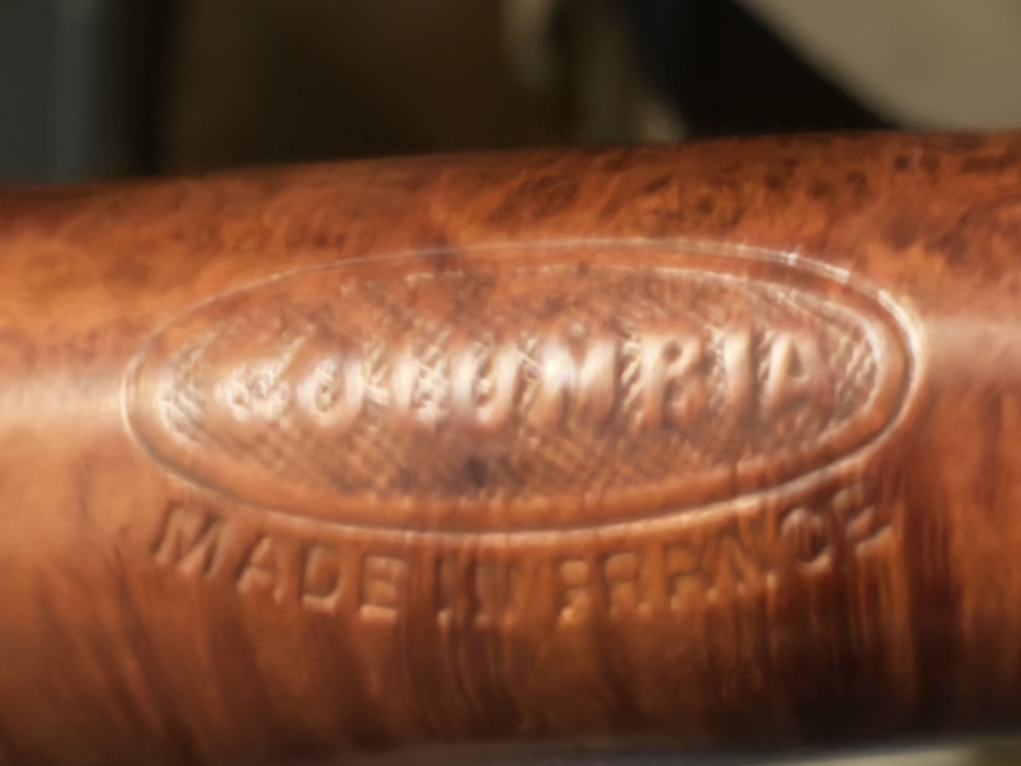 Columbia Made in France Smooth Straight Pot Estate Pipe, Vulcanite Tapered Fishtail Stem, No Filter 2