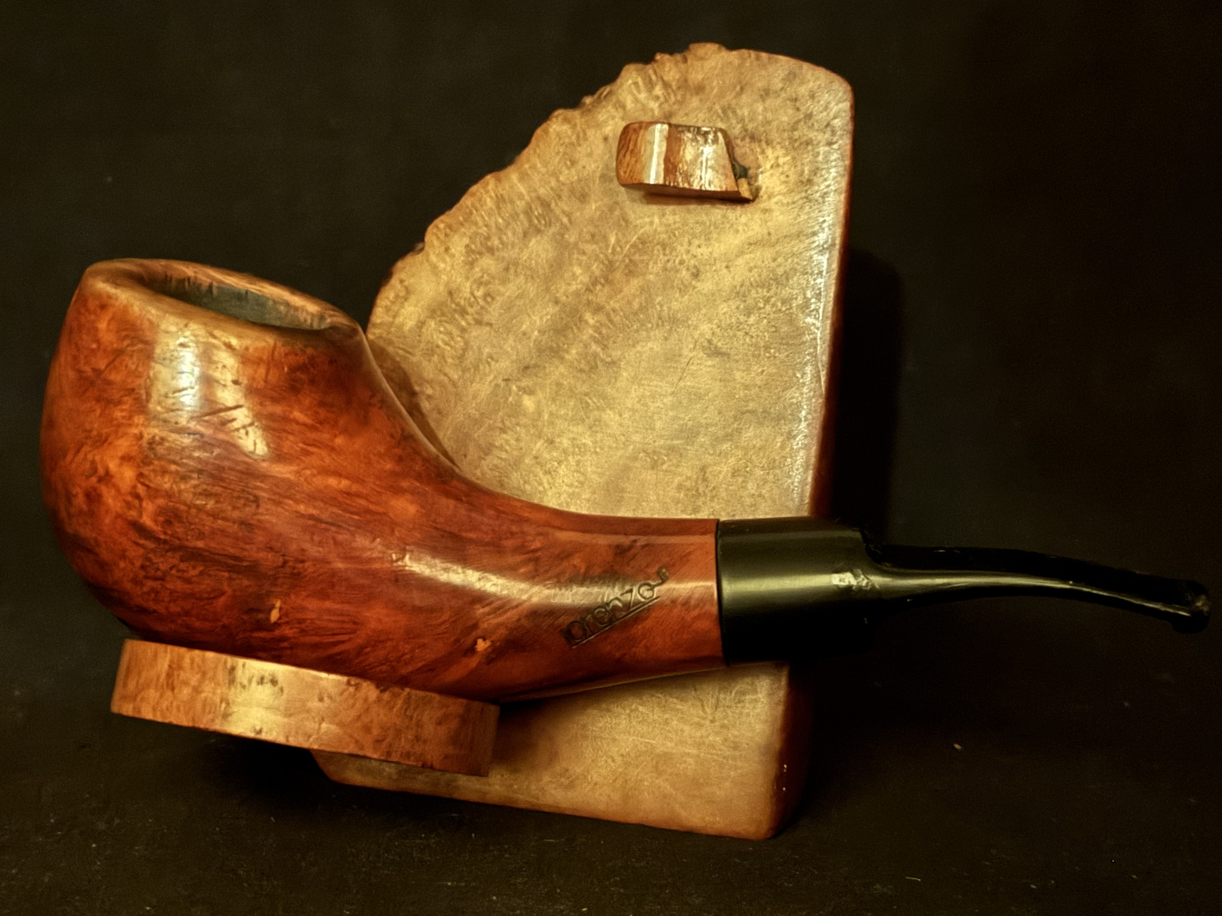 Lorenzo TUGBOAT 8547/1 Smooth Briar Horn-Shape Sitter Estate Pipe - Acrylic Saddle Stem, Fishtail, 9mm Filter 2