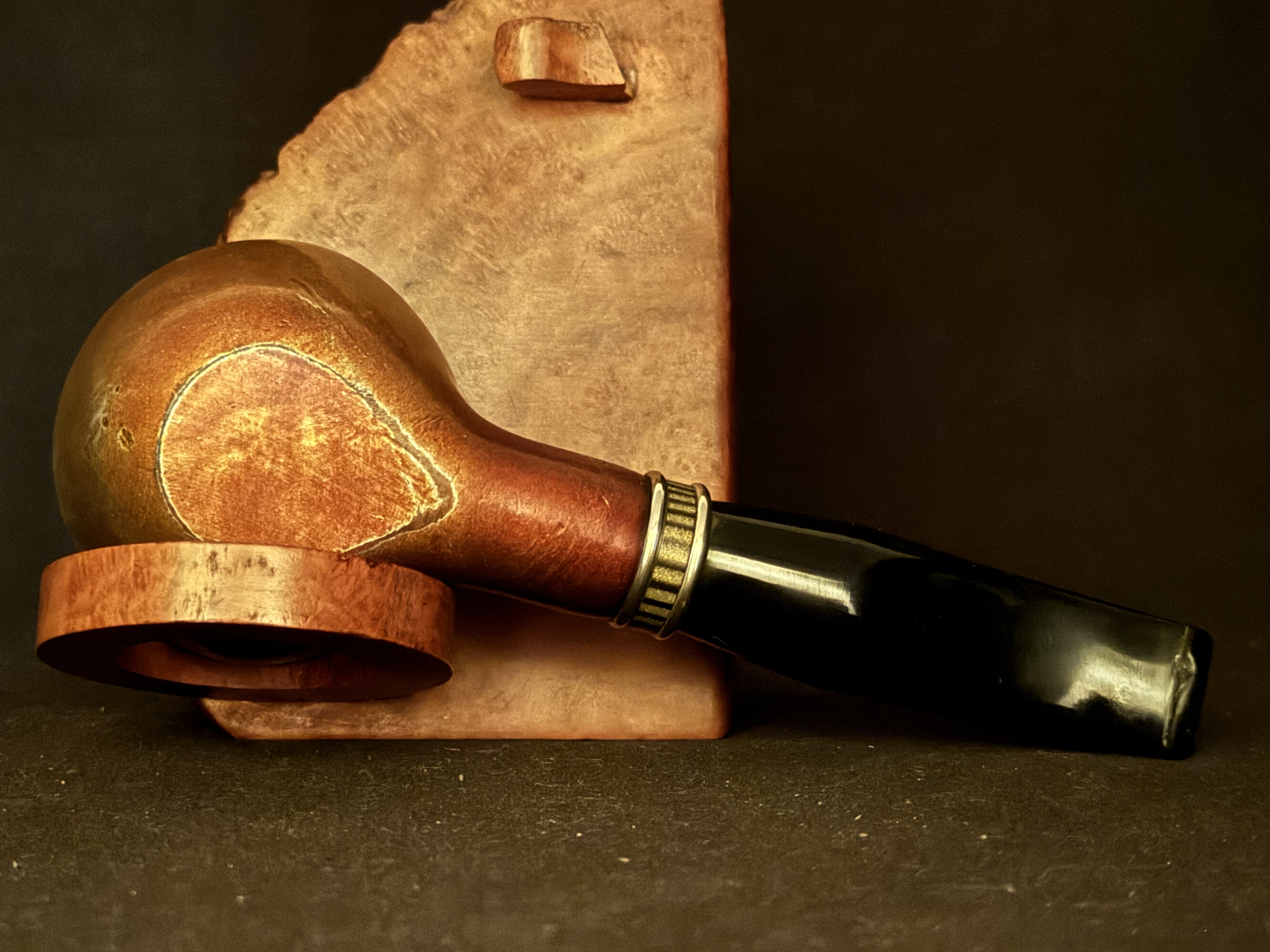 Estate Pipe - Stamped jB - Smooth Straight Pot - Double Brass Band - Acrylic Tapered Fishtail Stem, 9mm Filter 7