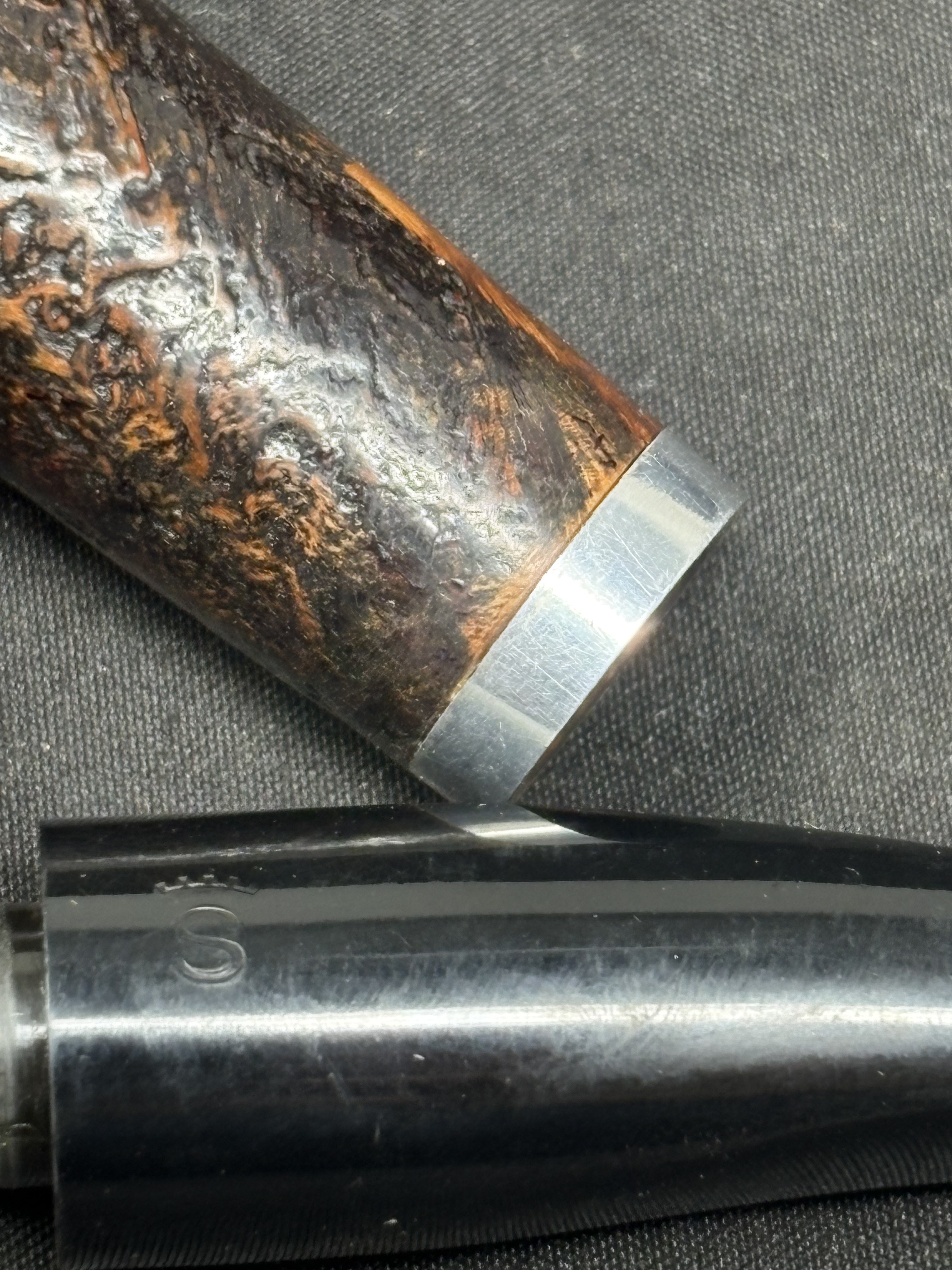 Stanweel Danish Design Relief 246 Sandblast Bent Billiard Estate Pipe 6
