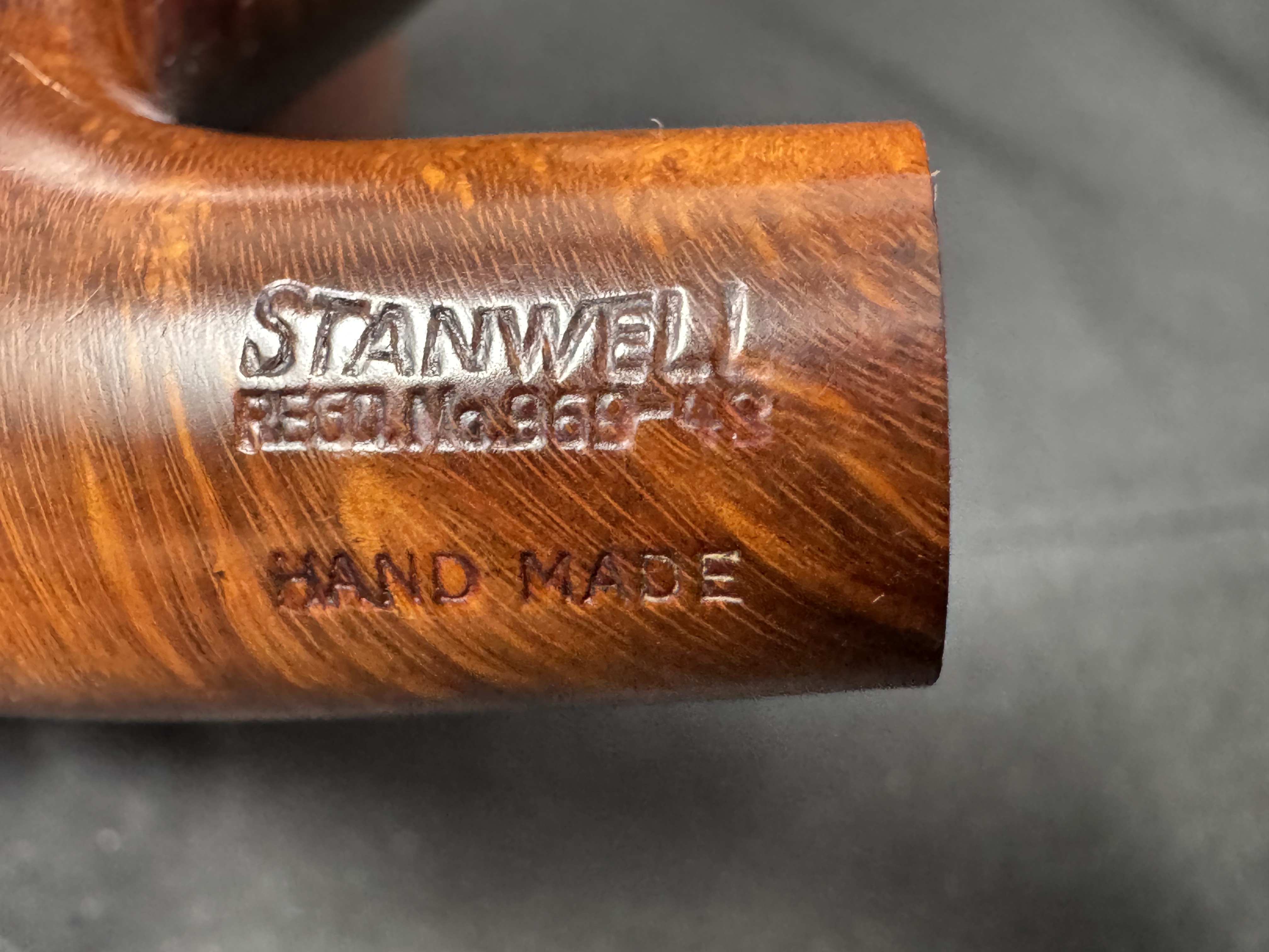 Stanwell Reg 969-48 Shape 35 Bent Acorn Anne Julie Design Estate Pipe 12