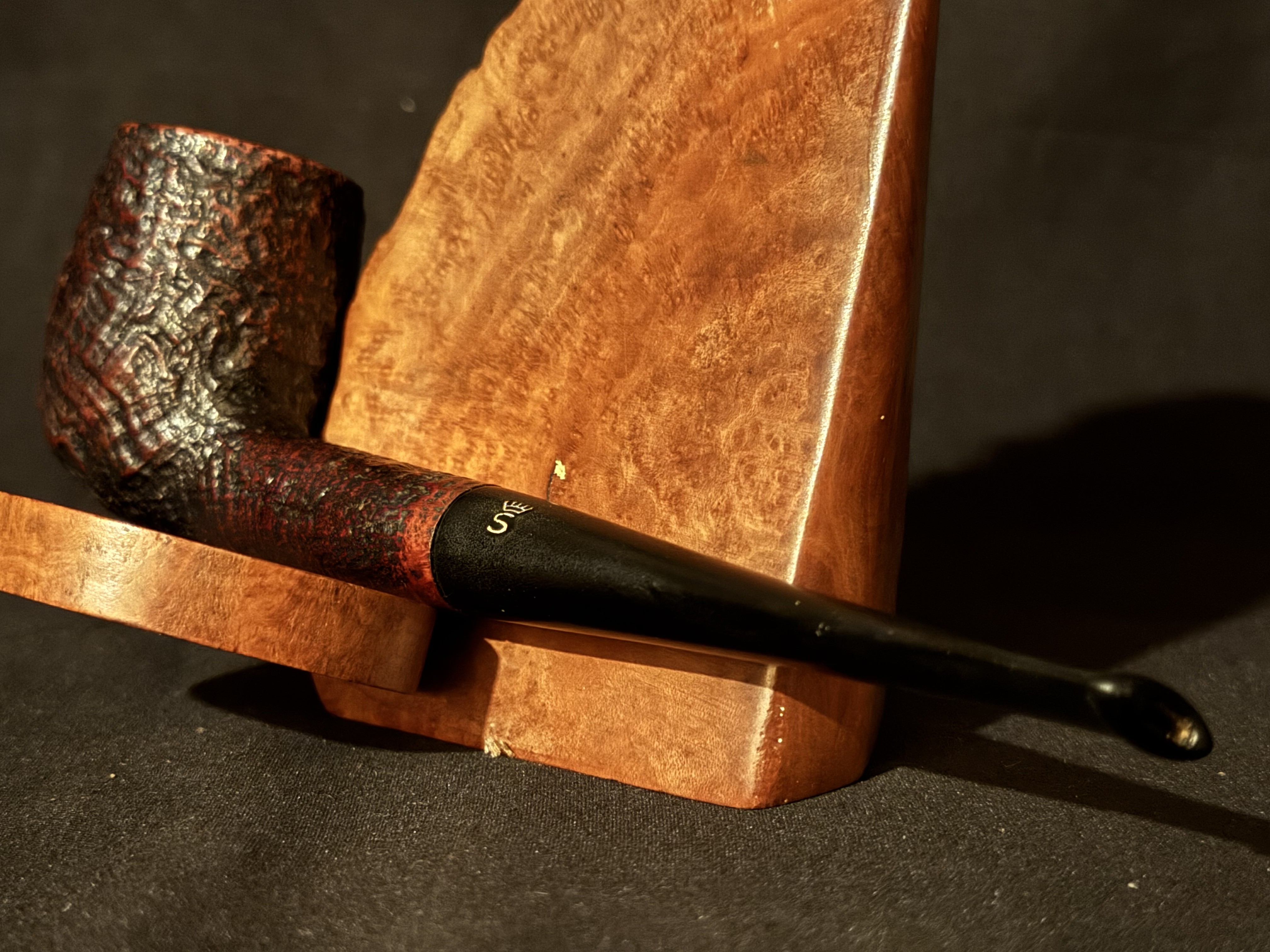 Stanwell Royal 51 Classic Sandblast Billiard - Danish Estate Pipe, Vulcanite Stem 9