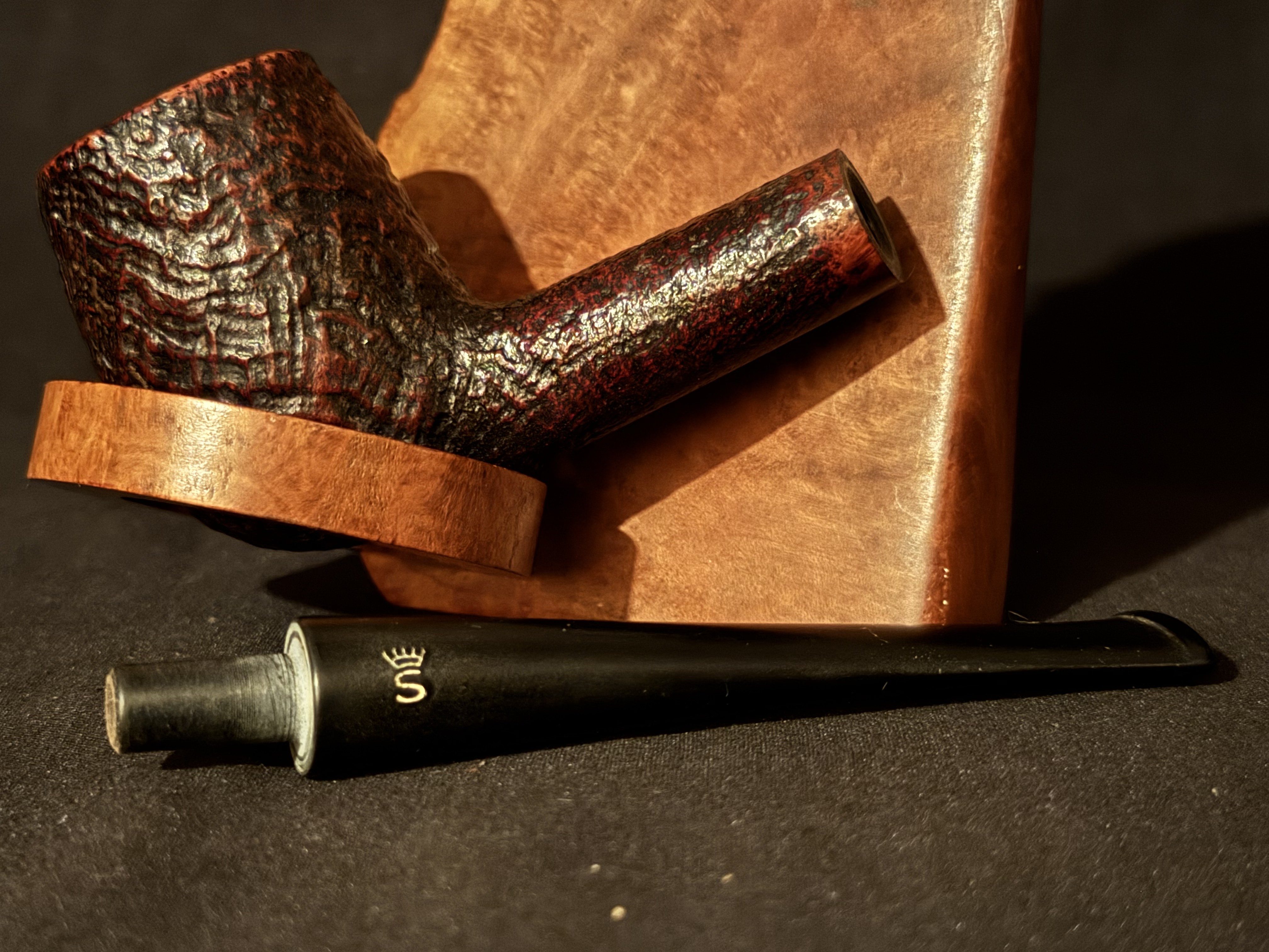 Stanwell Royal 51 Classic Sandblast Billiard - Danish Estate Pipe, Vulcanite Stem 3