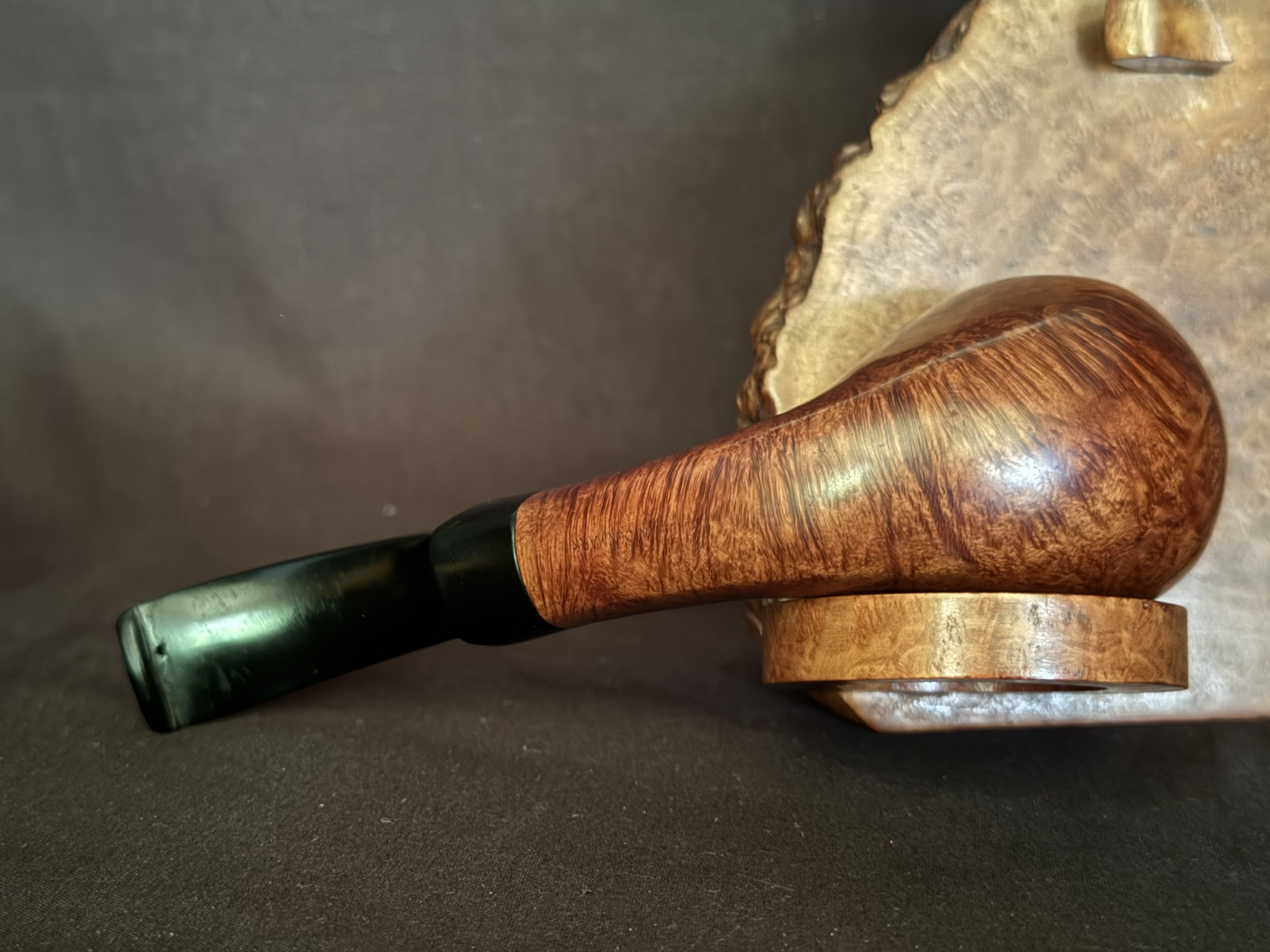 Stanwell Royal Briar Bent Acorn Shape 22 Smooth Finish Danish Estate Pipe, 1980-2015 6