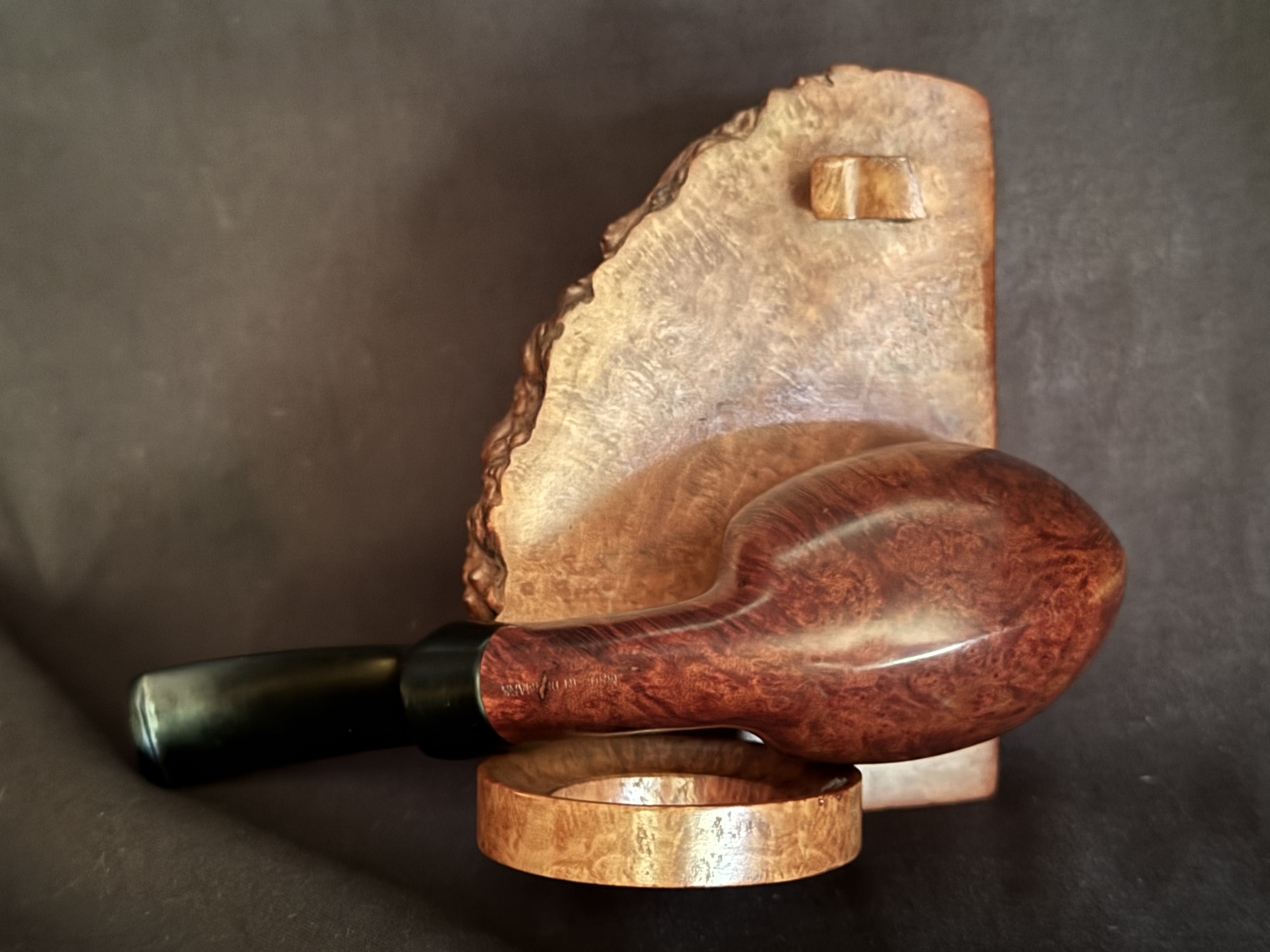 Stanwell Royal Briar Shape 77 Freehand Estate Pipe - Sixten Ivarsson Design, Danish Briar, Vulcanite 7