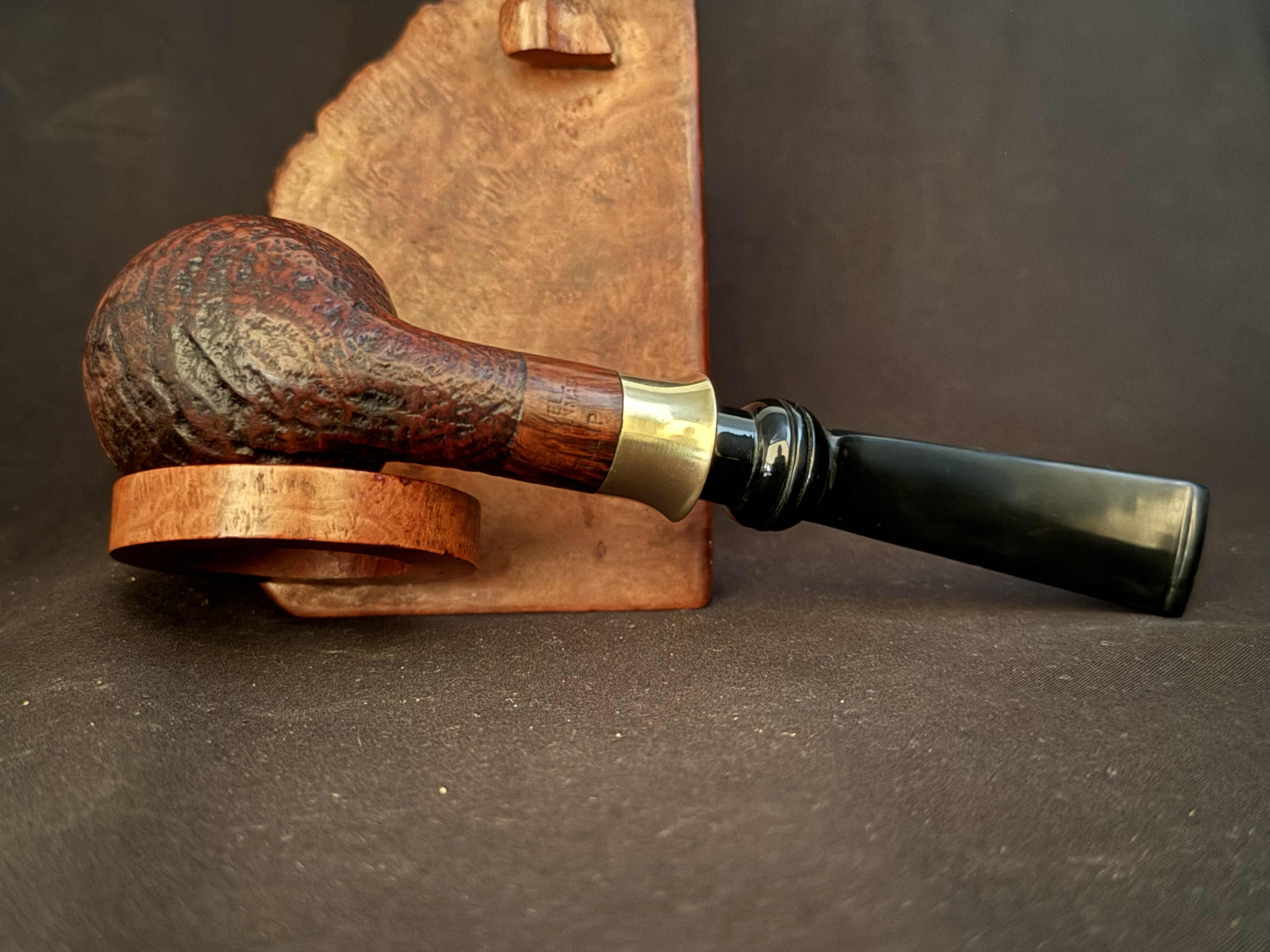 Stanwell Tulip Sandblast Bent Egg Estate Pipe, Acrylic Saddle Stem, Gold Tone Crown S Logo, 9mm Filter, Made in Denmark 7