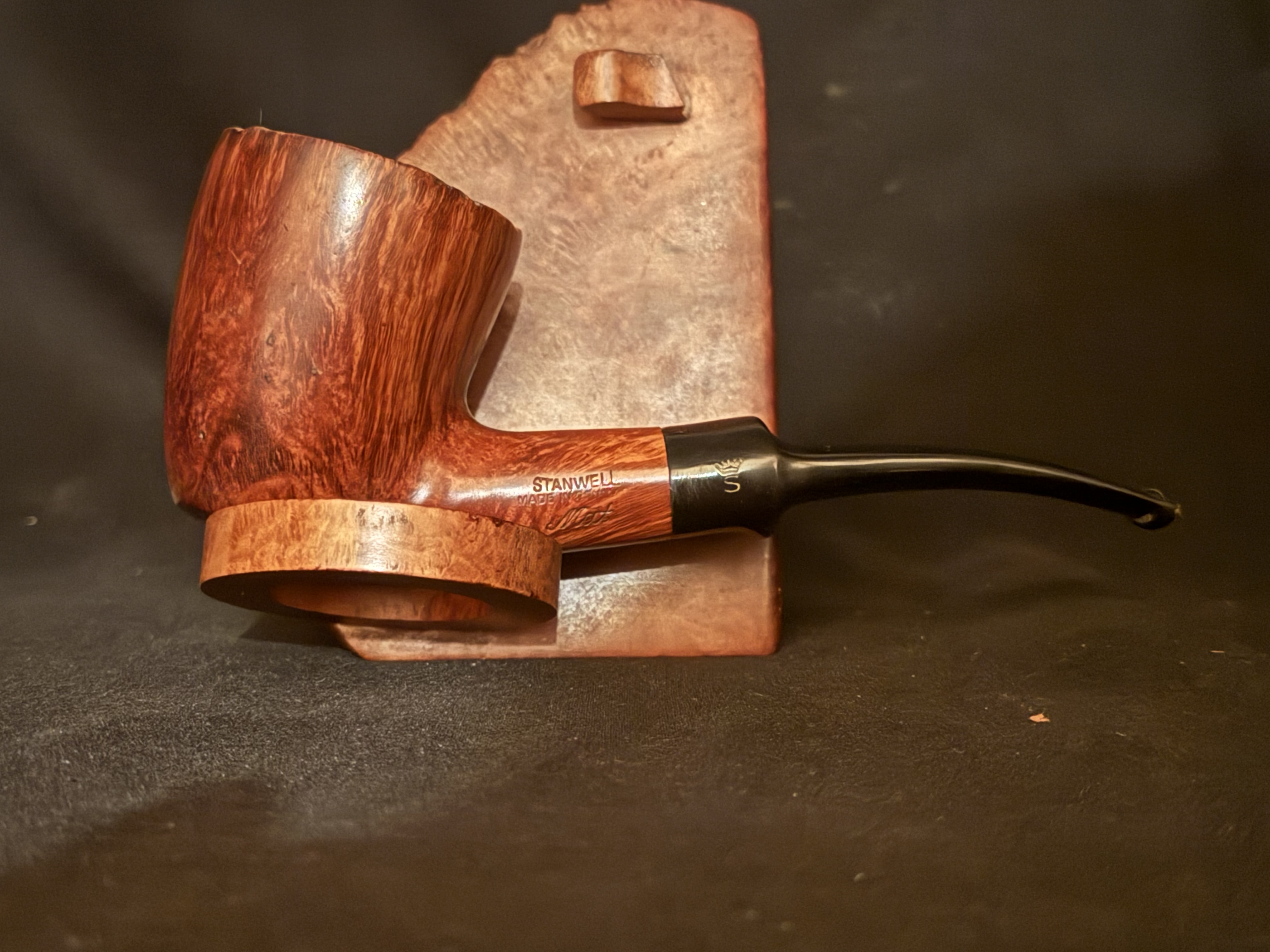Stanwell Mat 64 Bent Dublin Plateau Rim Matte Finish Danish Estate Pipe 4