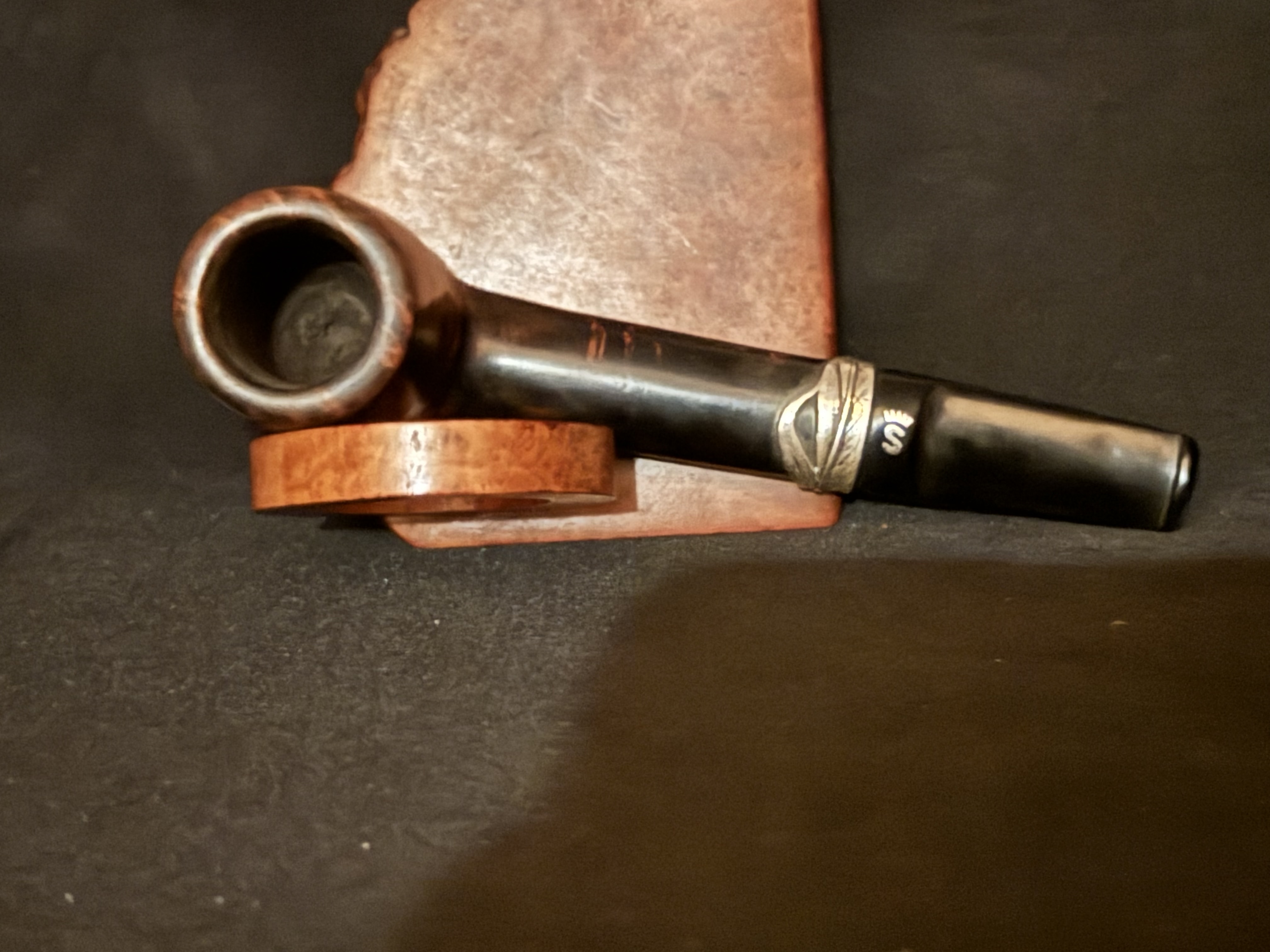 Stanwell Flora Danica Made in Denmark 148 Straight Smooth Red Stained Vulcanite Saddle Stem Era 1948-1998 Estate Pipe 5
