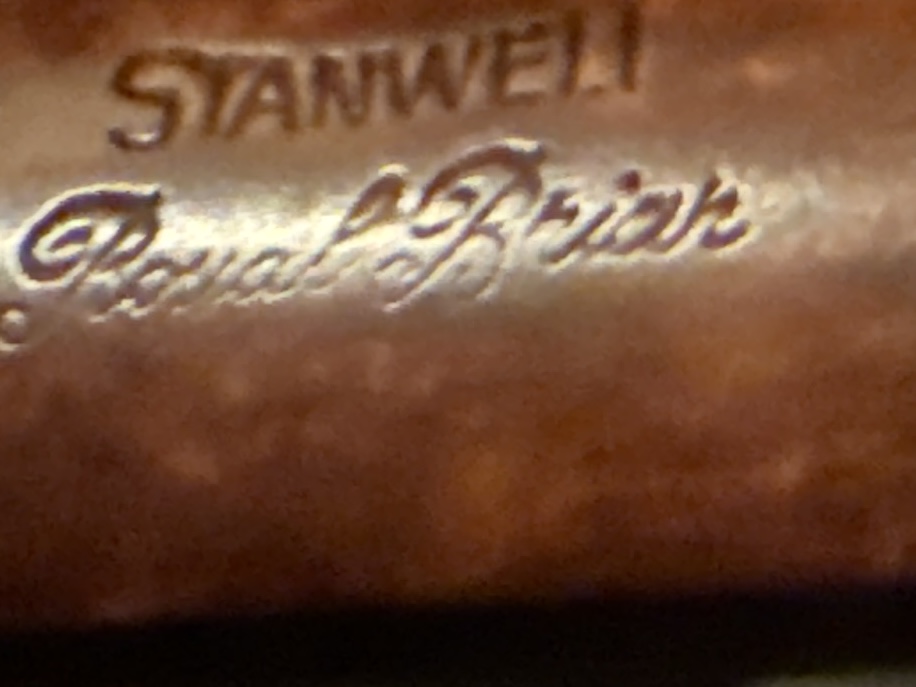 Stanwell Royal Briar Made in Denmark 179 Straight Apple Pot Vulcanite Estate Pipe 13