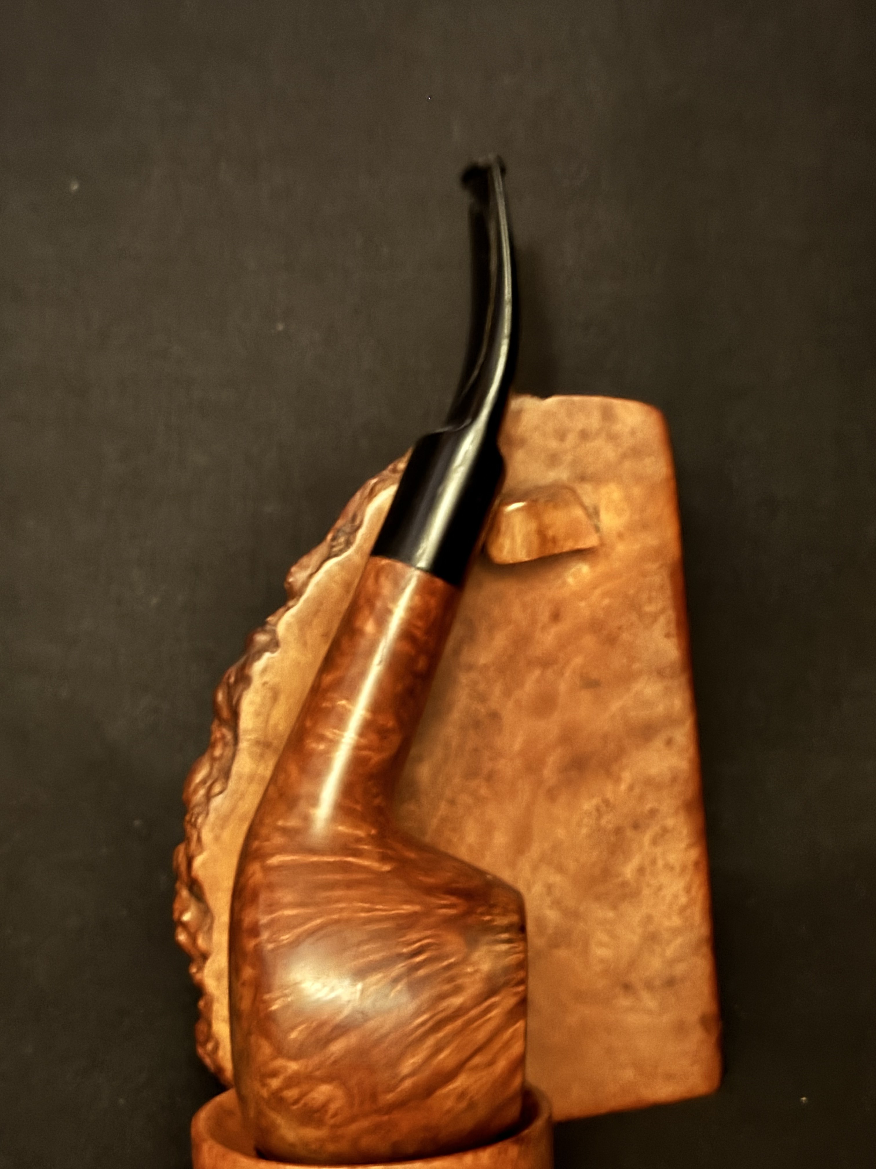 Sullivan Powell & Co Ltd Bent Apple Smooth Briar Estate Pipe, London 2