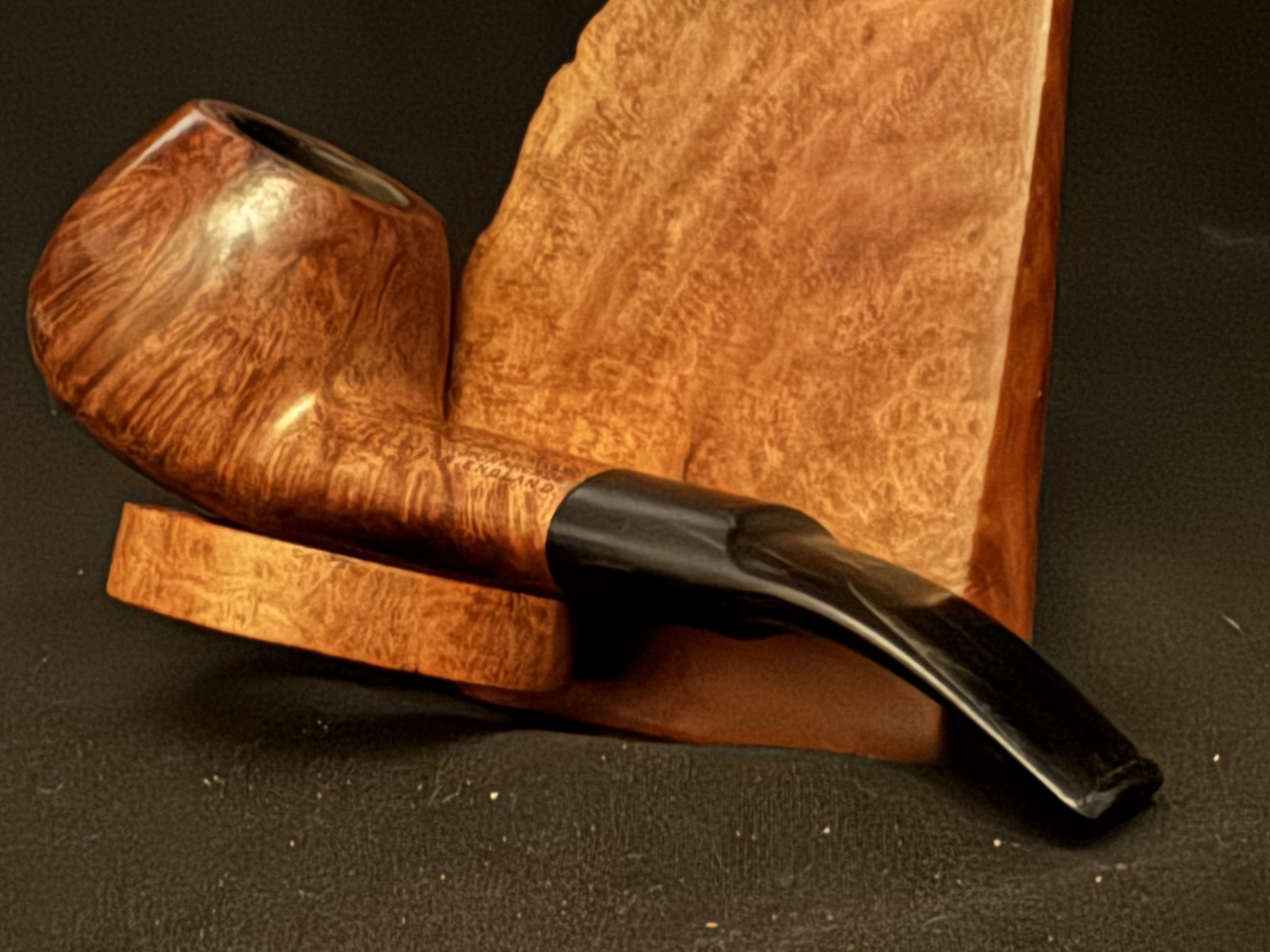 Sullivan Powell & Co Ltd Bent Apple Smooth Briar Estate Pipe, London 8