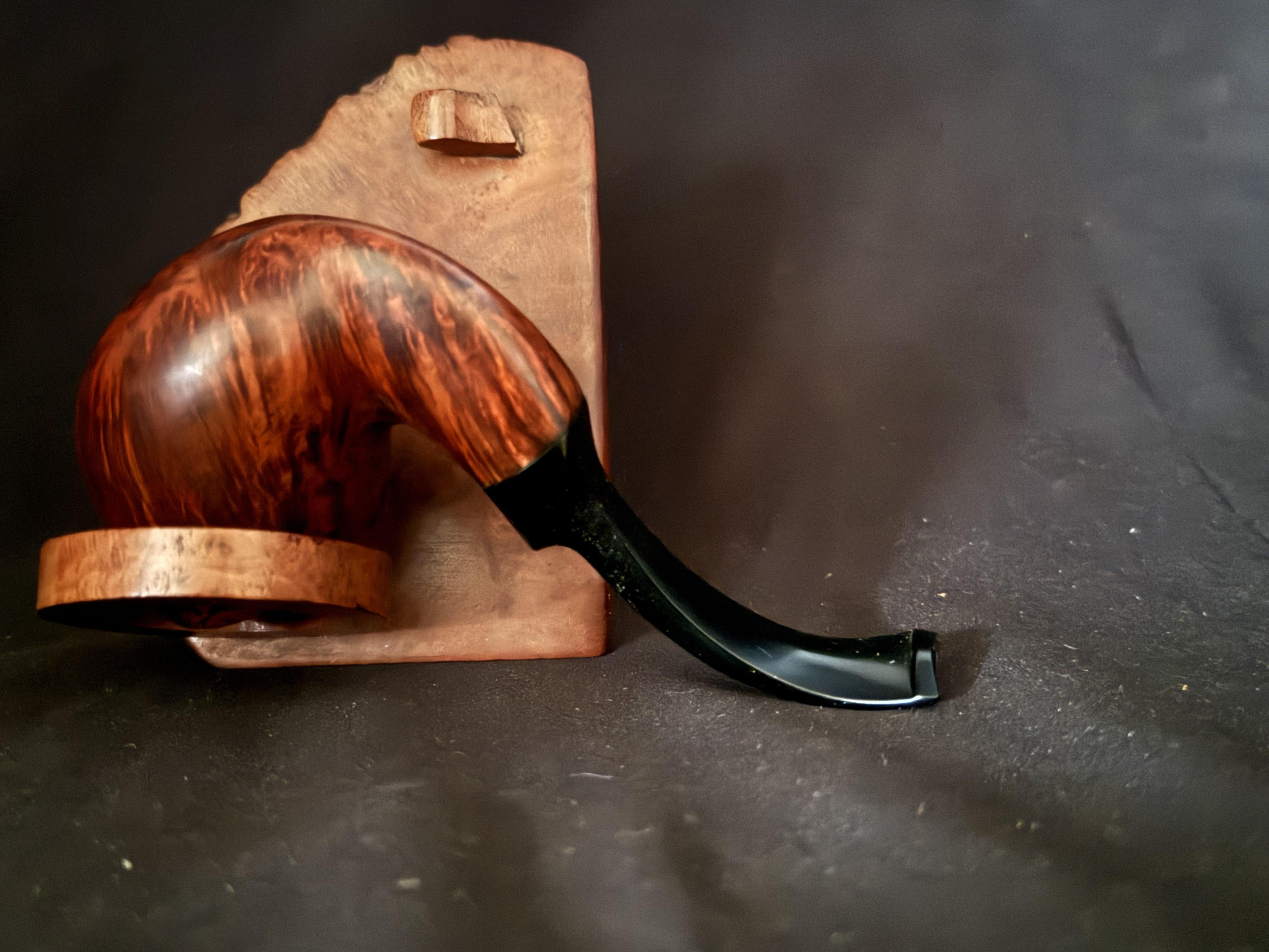 Svendborg C Danish Hand Carved Smooth Full Bent Apple Freehand Pipe, Saddle Stem 10