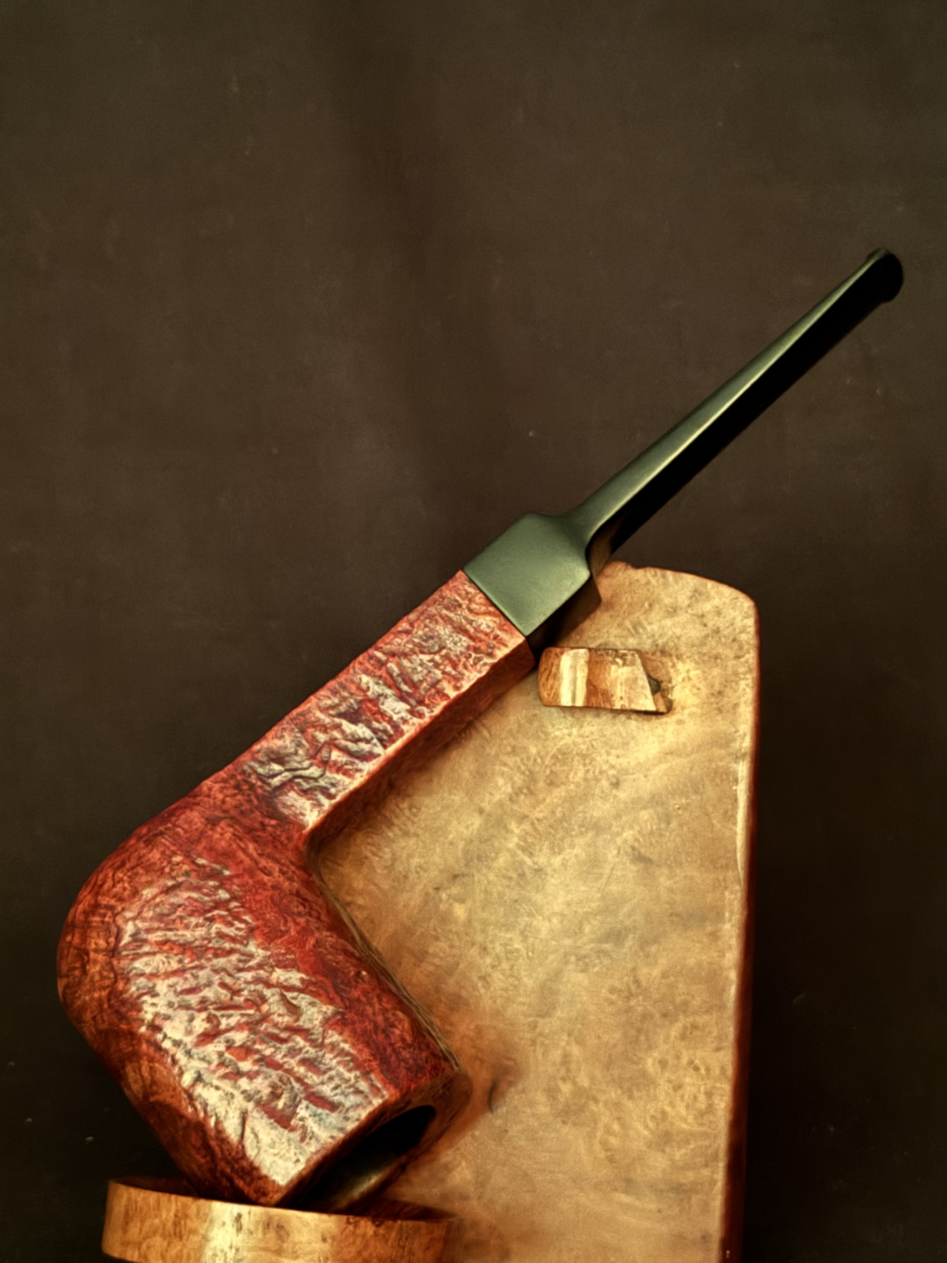 Tower Perfect Briar Sandblast Paneled Billiard Estate Pipe - Vulcanite Saddle Stem, Fishtail Mouthpiece 3