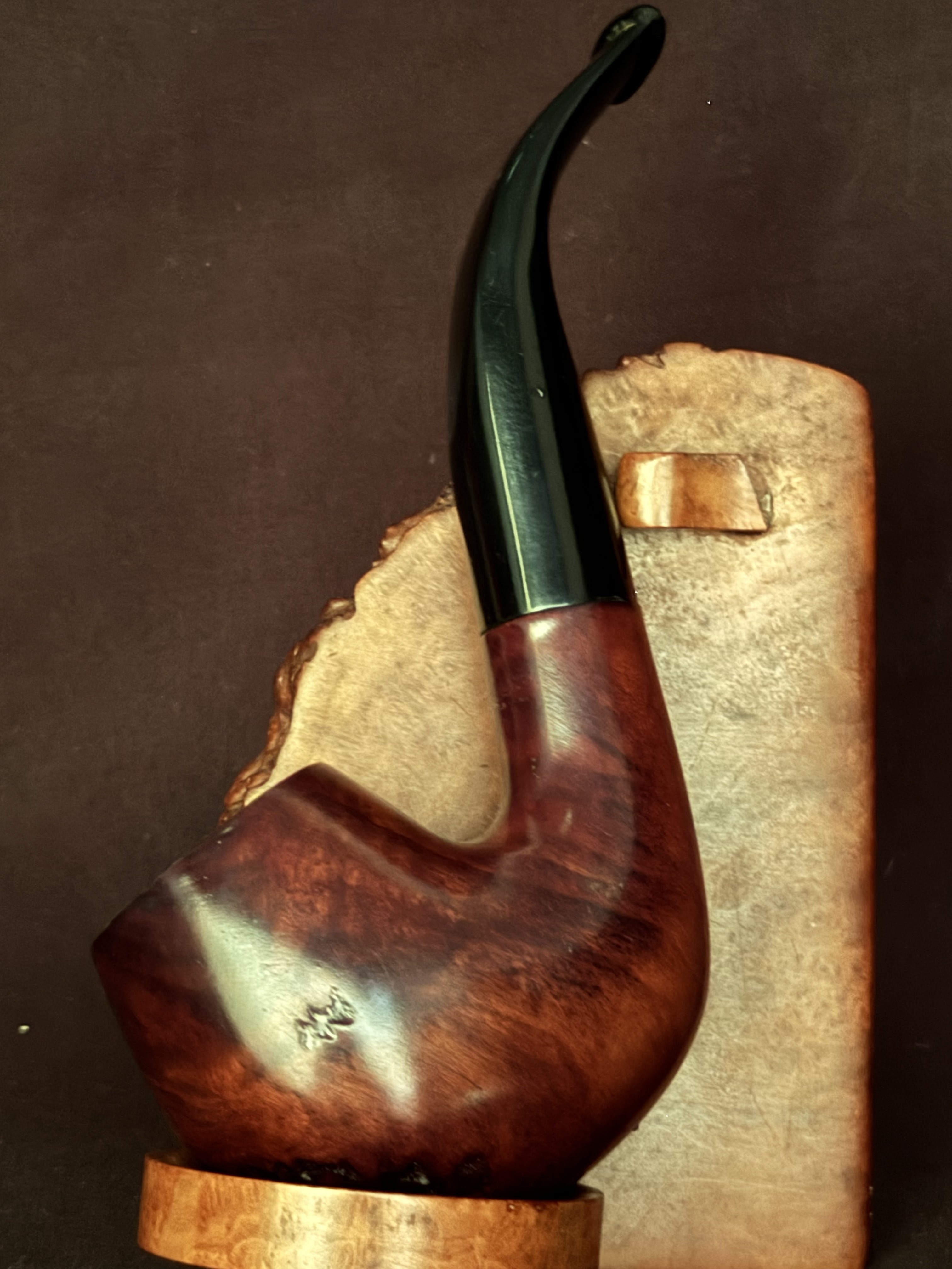 Unmarked Smooth Bent Brandy Briar Pipe, Black Acrylic Stem, 9mm Filter Estate