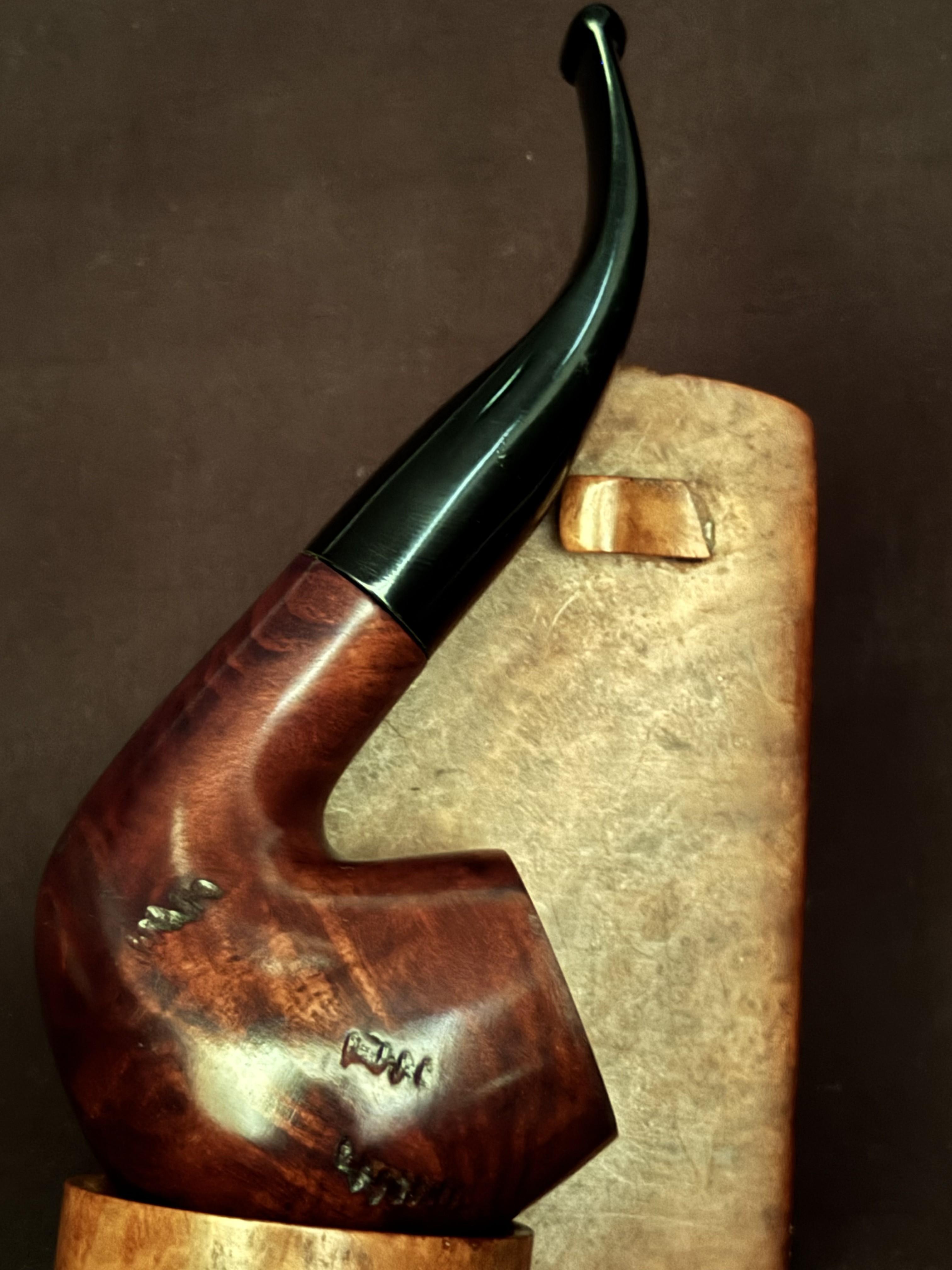 Unmarked Smooth Bent Brandy Briar Pipe, Black Acrylic Stem, 9mm Filter Estate 2