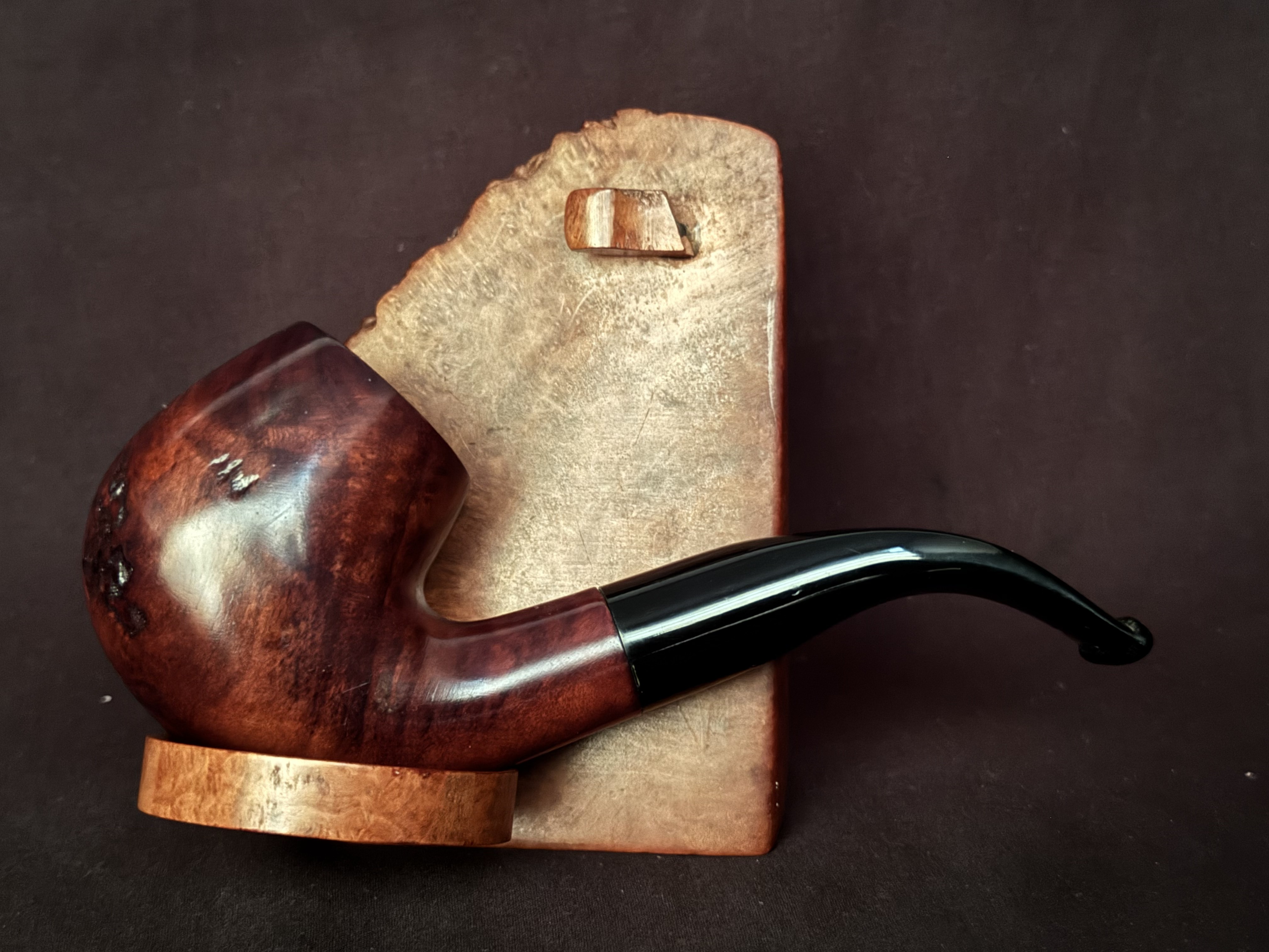 Unmarked Smooth Bent Brandy Briar Pipe, Black Acrylic Stem, 9mm Filter Estate 3