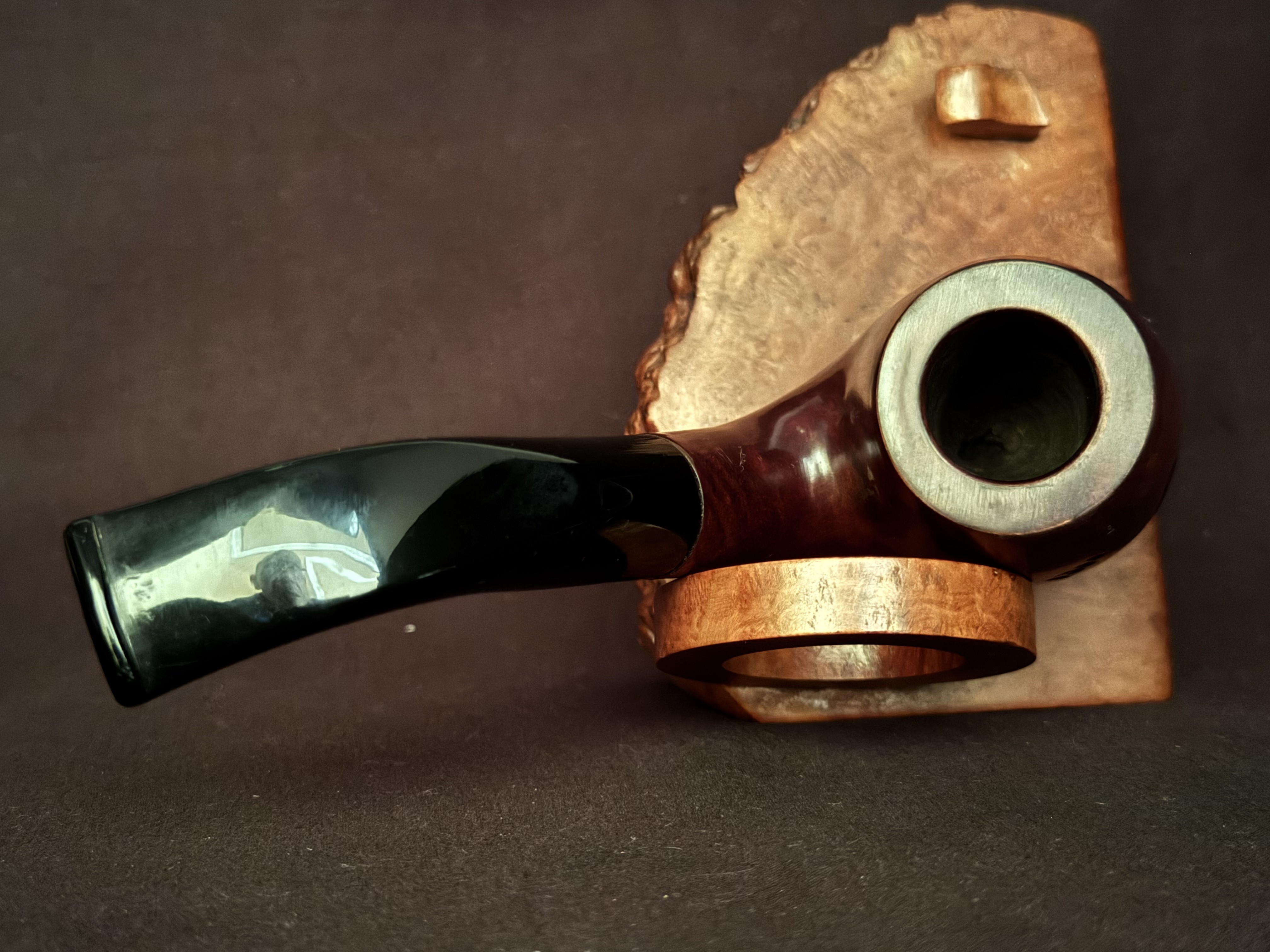 Unmarked Smooth Bent Brandy Briar Pipe, Black Acrylic Stem, 9mm Filter Estate 5