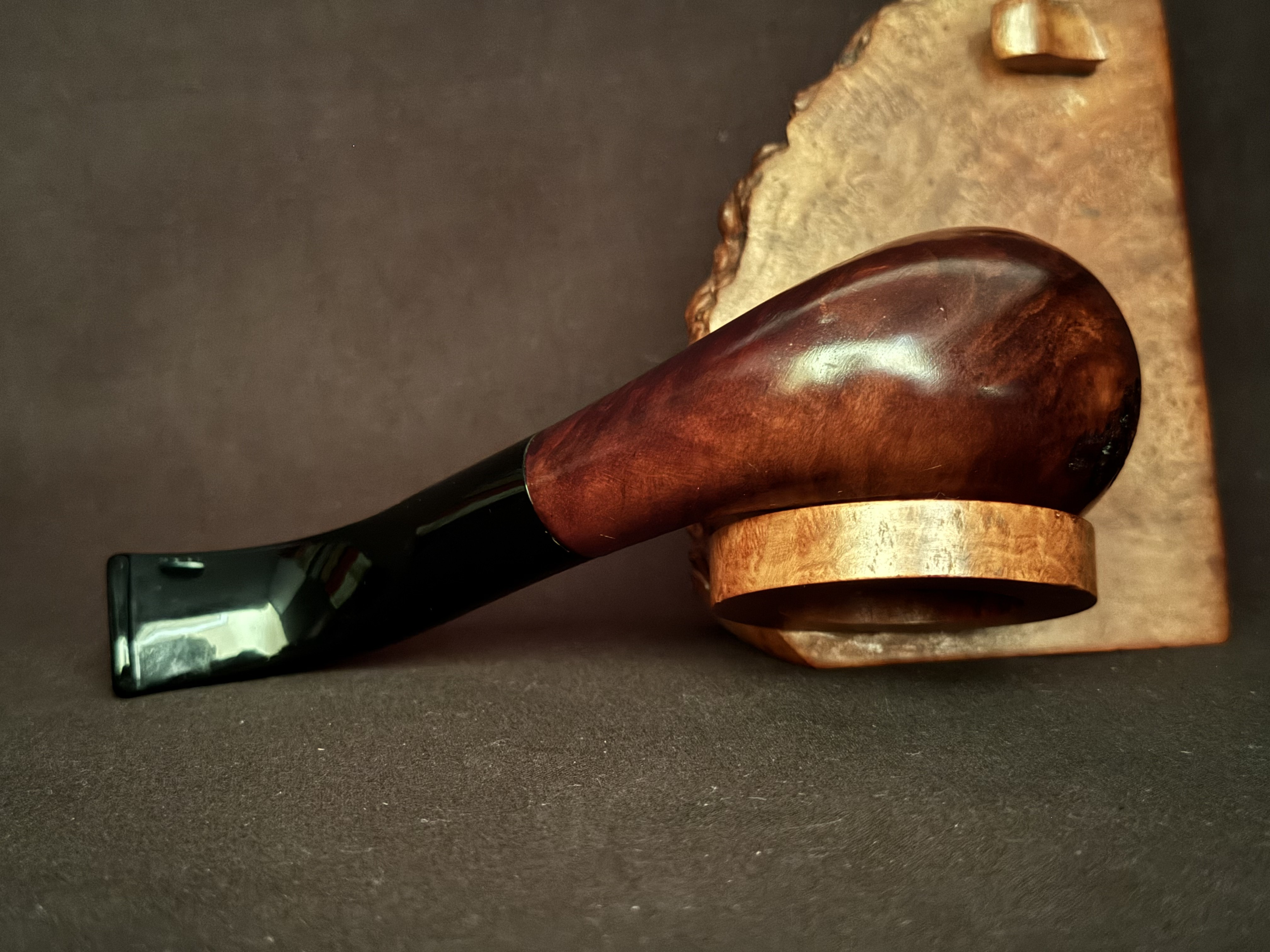 Unmarked Smooth Bent Brandy Briar Pipe, Black Acrylic Stem, 9mm Filter Estate 6