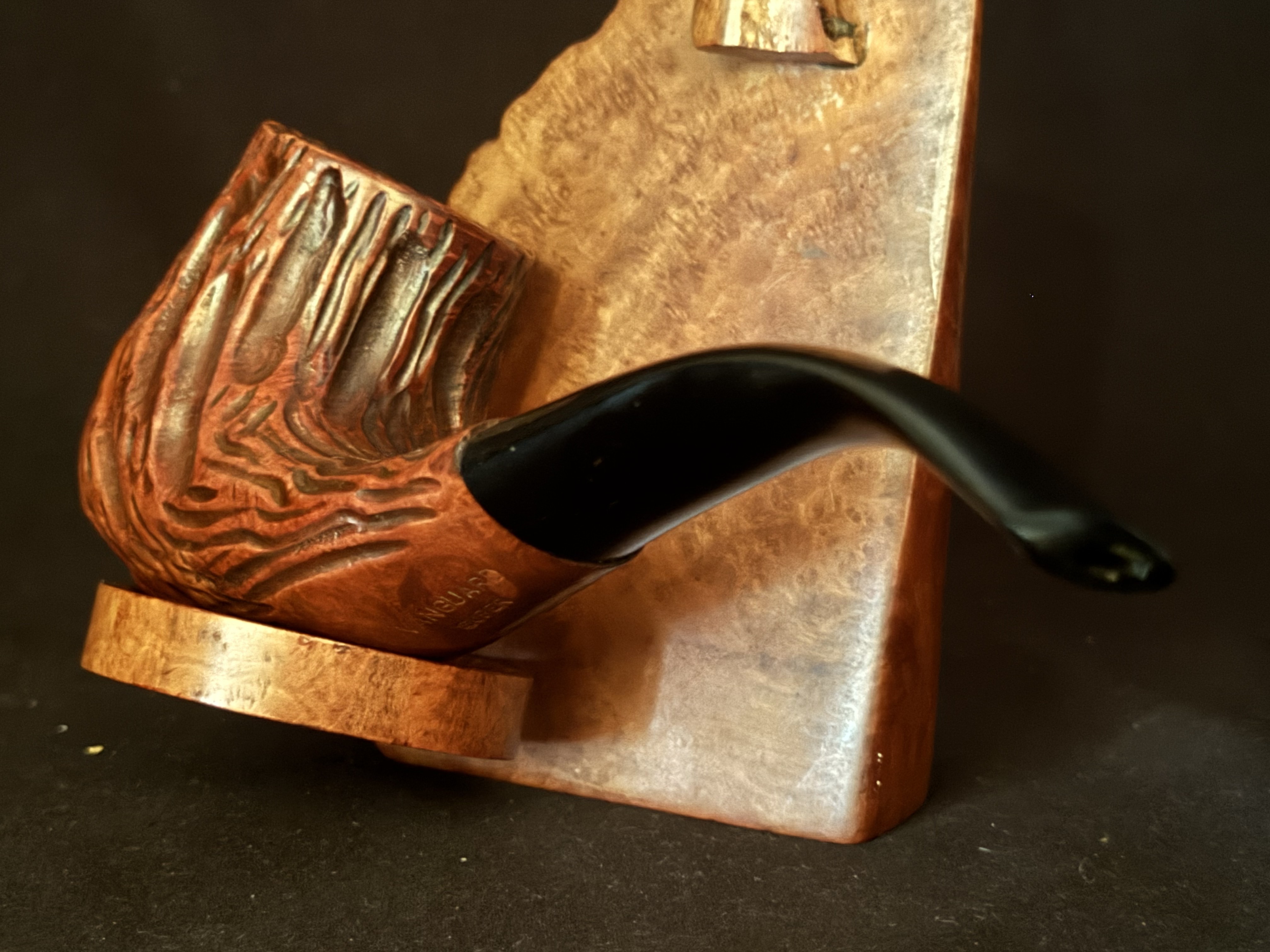 "Vanguard Super" Rusticated Bent Billiard Estate Pipe - Oval Shank Vulcanite Fishtail Stem 7