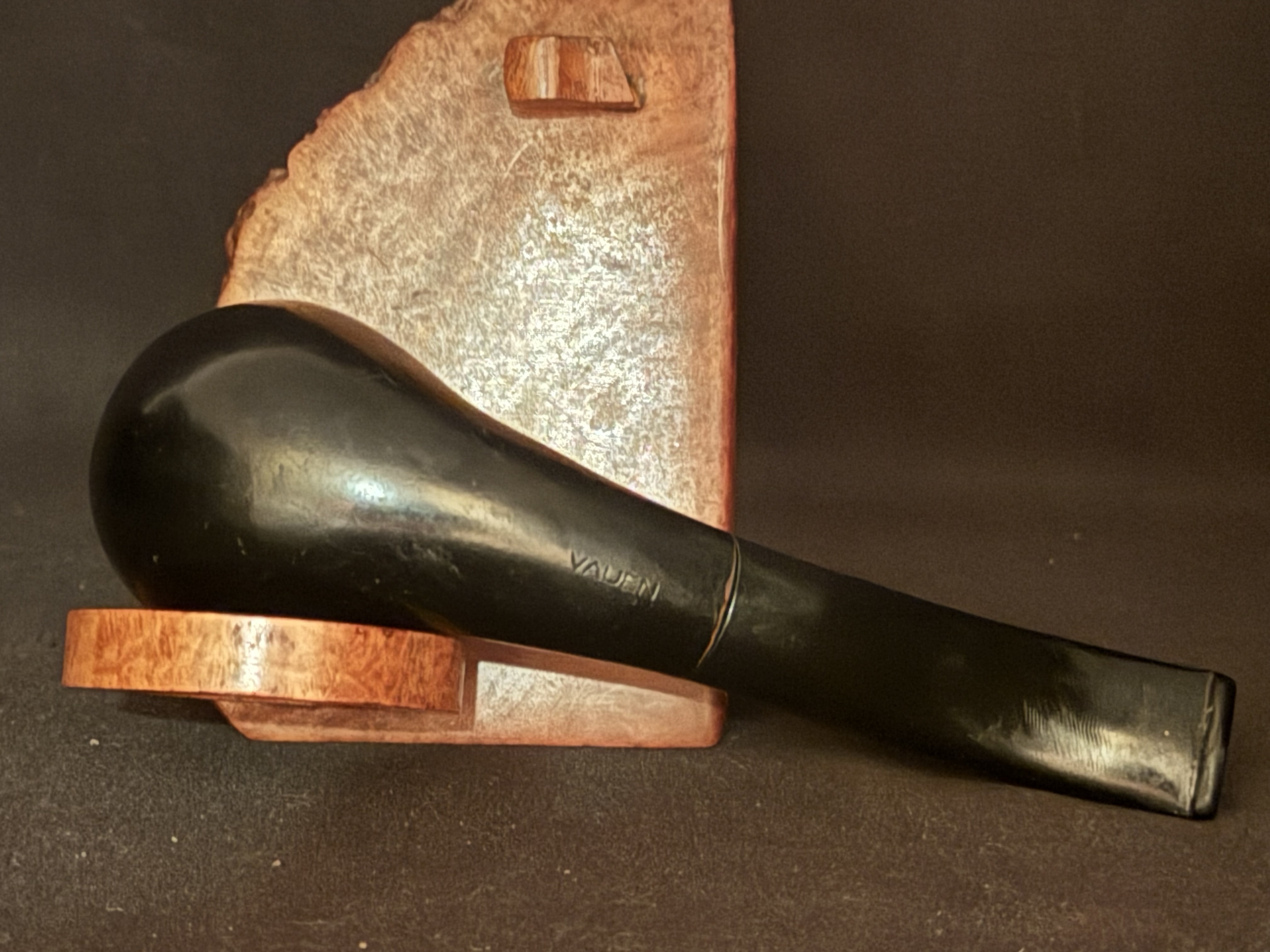Vauen Apple Shape Smooth Ebony Finish Vulcanite Tapered Stem 9mm Fishtail Estate Pipe 6