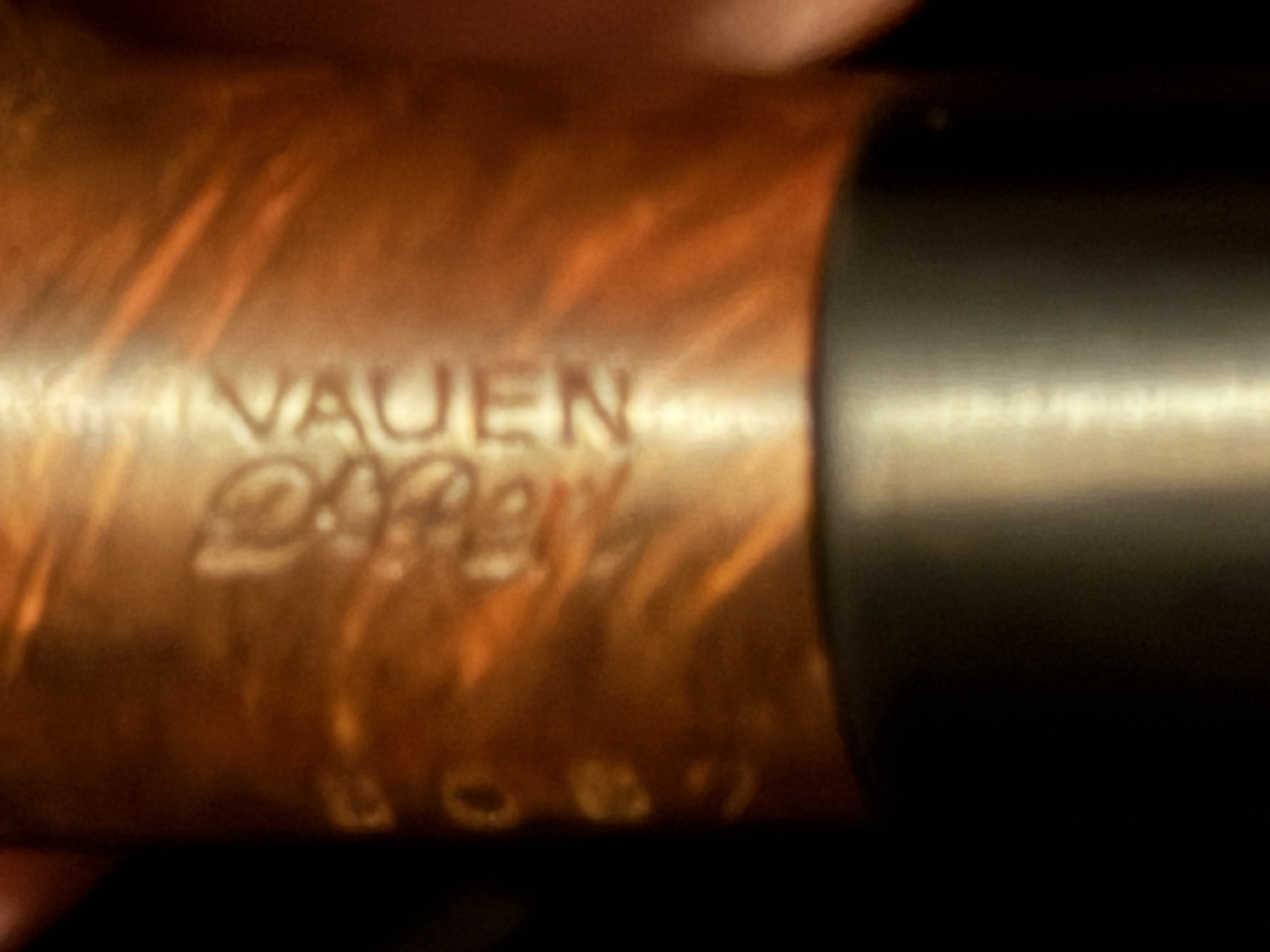 Vauen Dr. Perl 6067 Smooth Full Bent Apple Estate Pipe P-Lip 9mm 8
