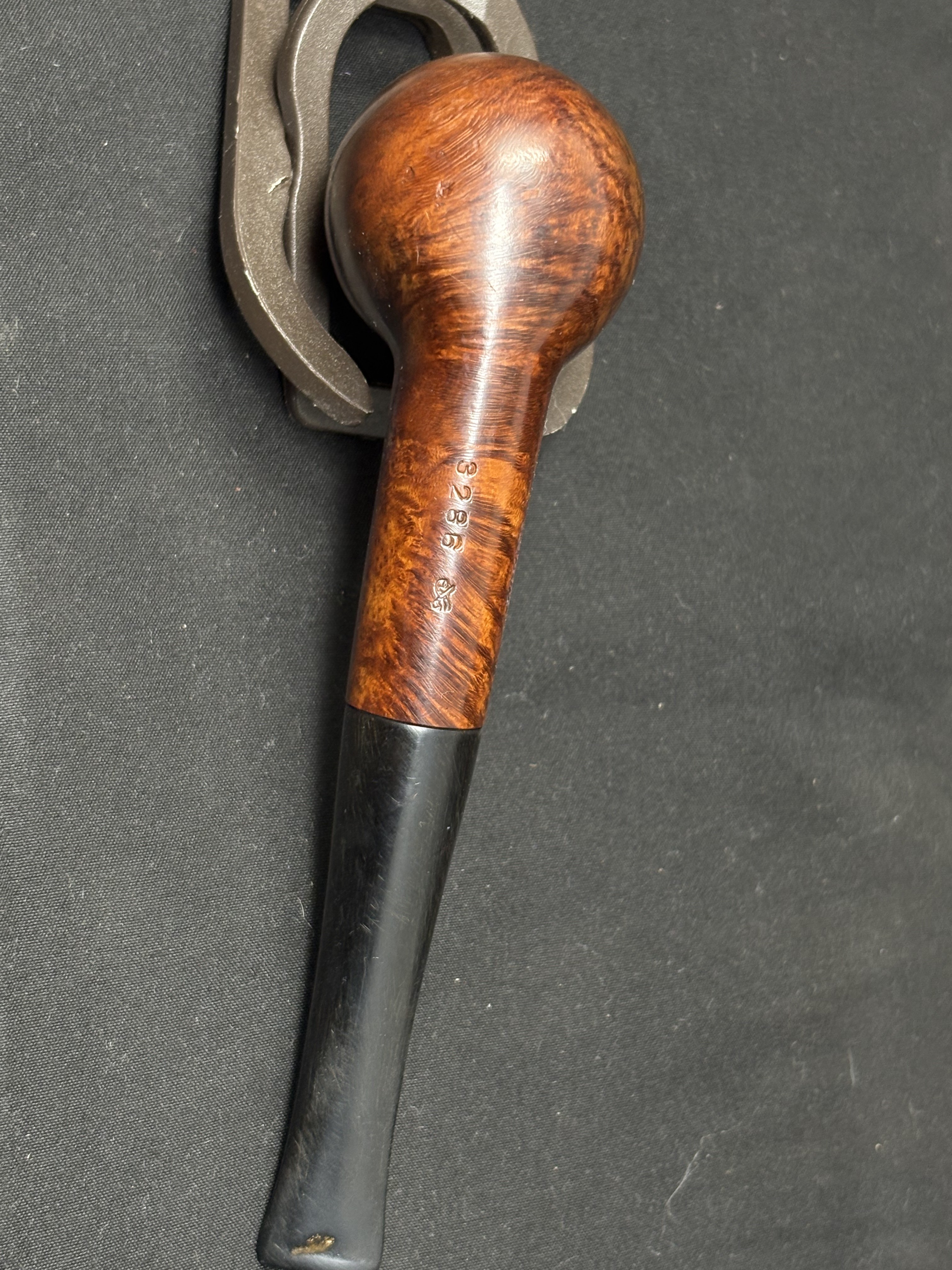 Vauen Luxus 3286 Smooth Straight Billiard Estate Pipe 4