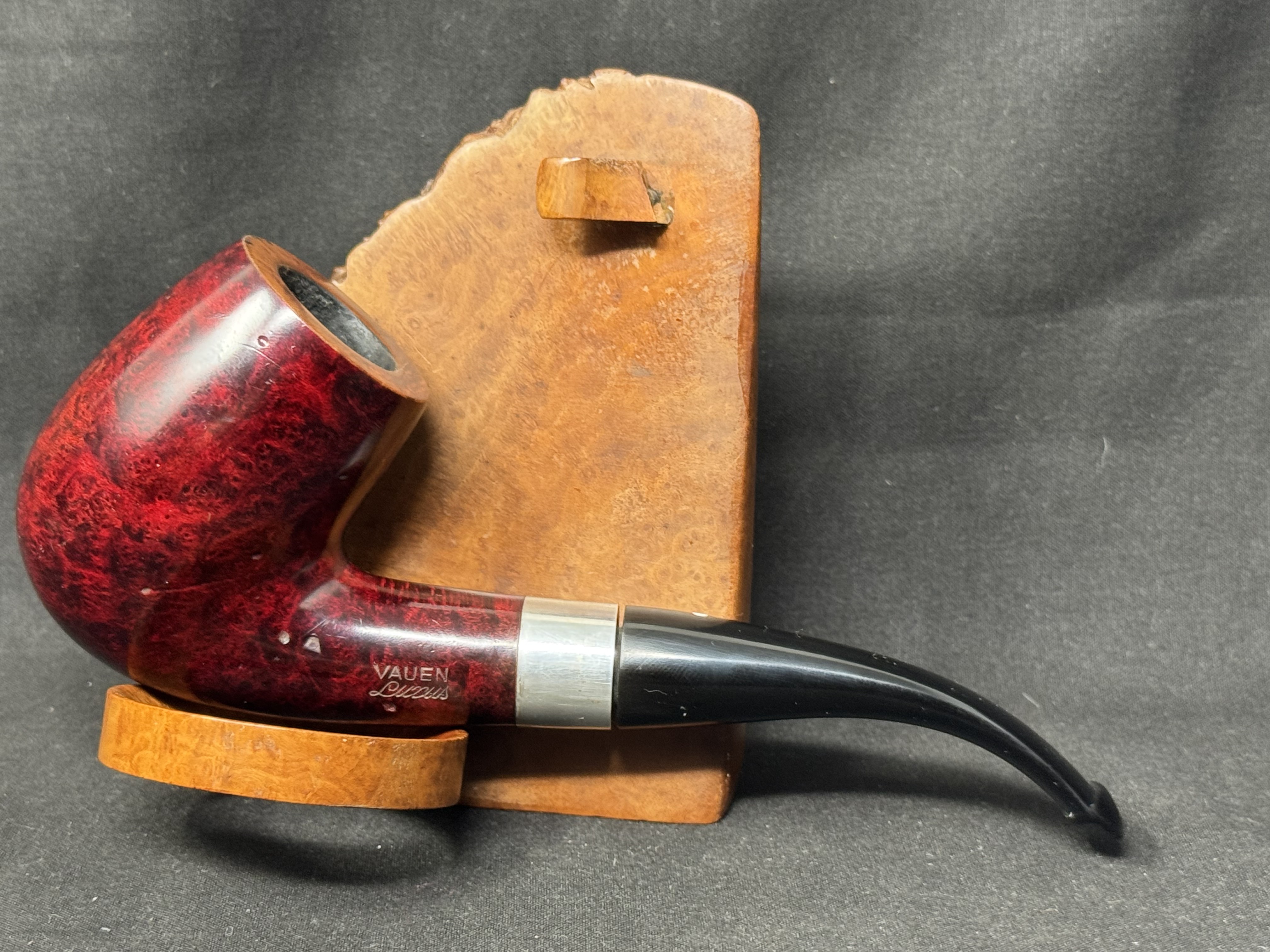Vauen Luxus 8035 Bent Smooth Red Mottled Silver Band Estate Pipe, 1920s+ 4