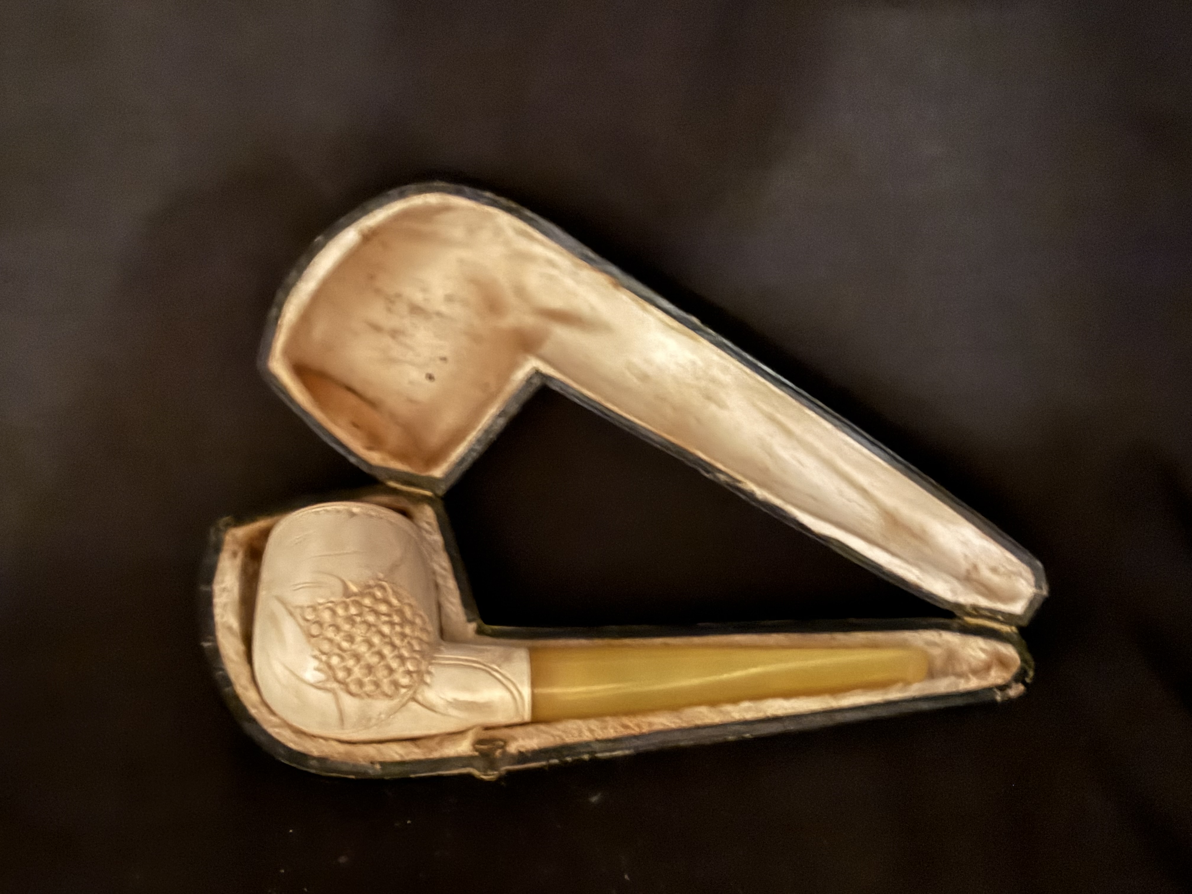 Vintage Turkish Meerschaum Straight Pot Pipe, Carved Bowl, Yellow Tapered Stem, Fishtail Bit, Original Fitted Case 10