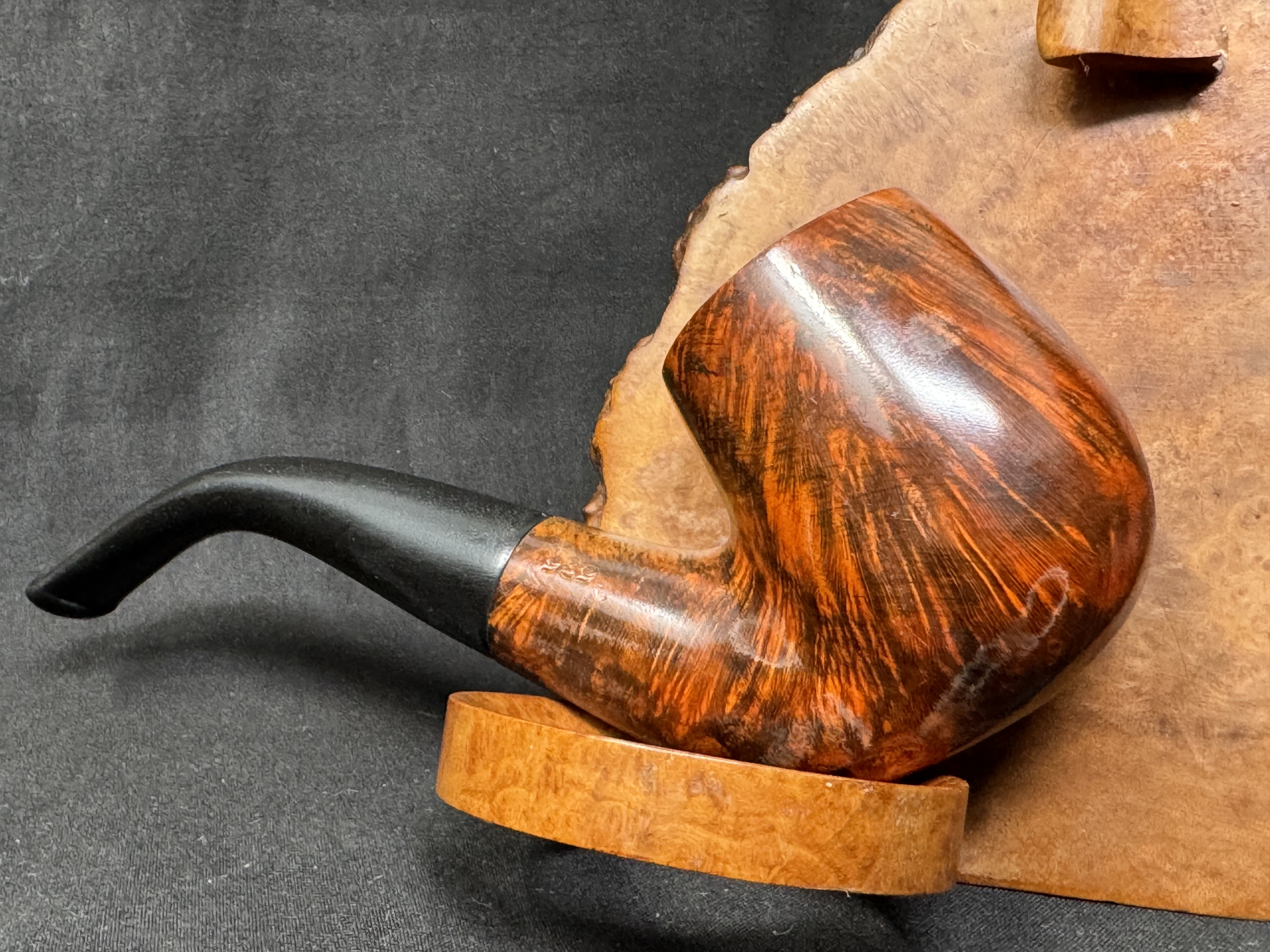 W.. Larsen Economic Line Smooth Bent Billiard Estate Pipe, Denmark 9