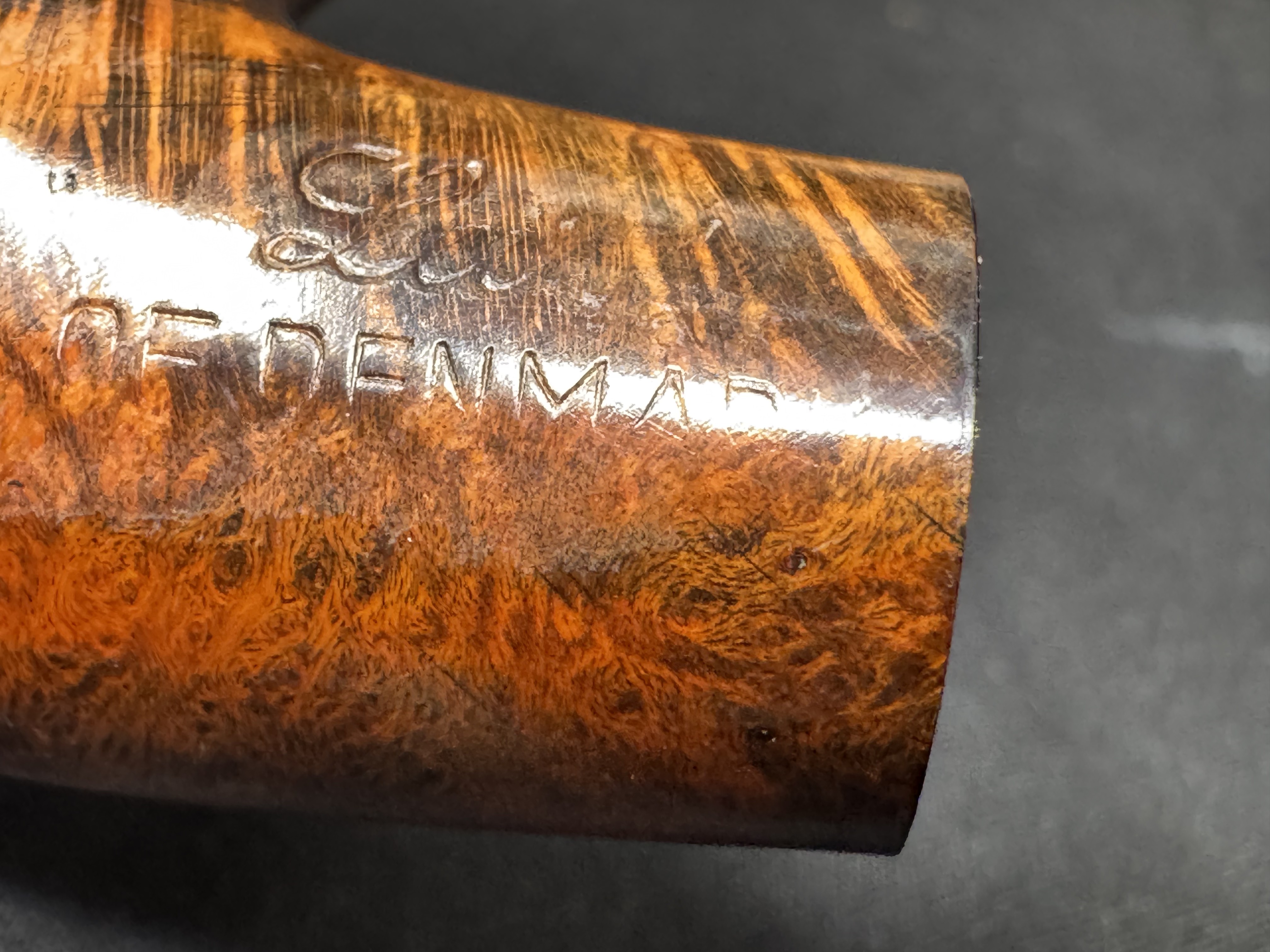 W.. Larsen Economic Line Smooth Bent Billiard Estate Pipe, Denmark 17
