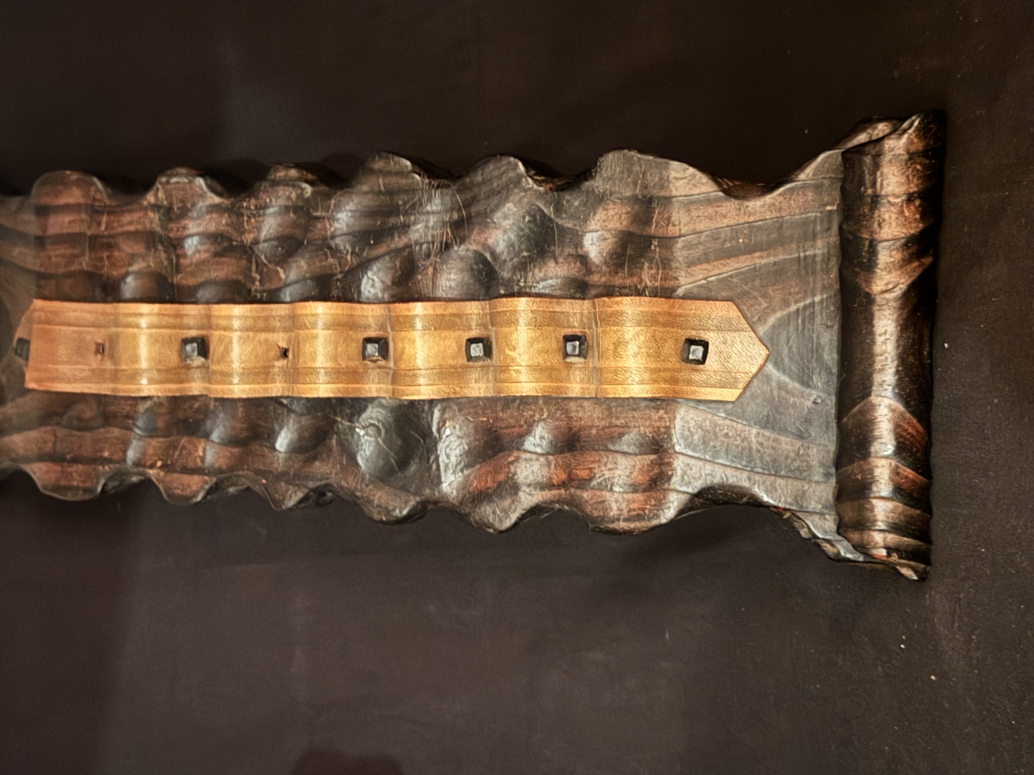 Wooden Pipe Holder for 7 Pipes, Leather Strap - Pre Used