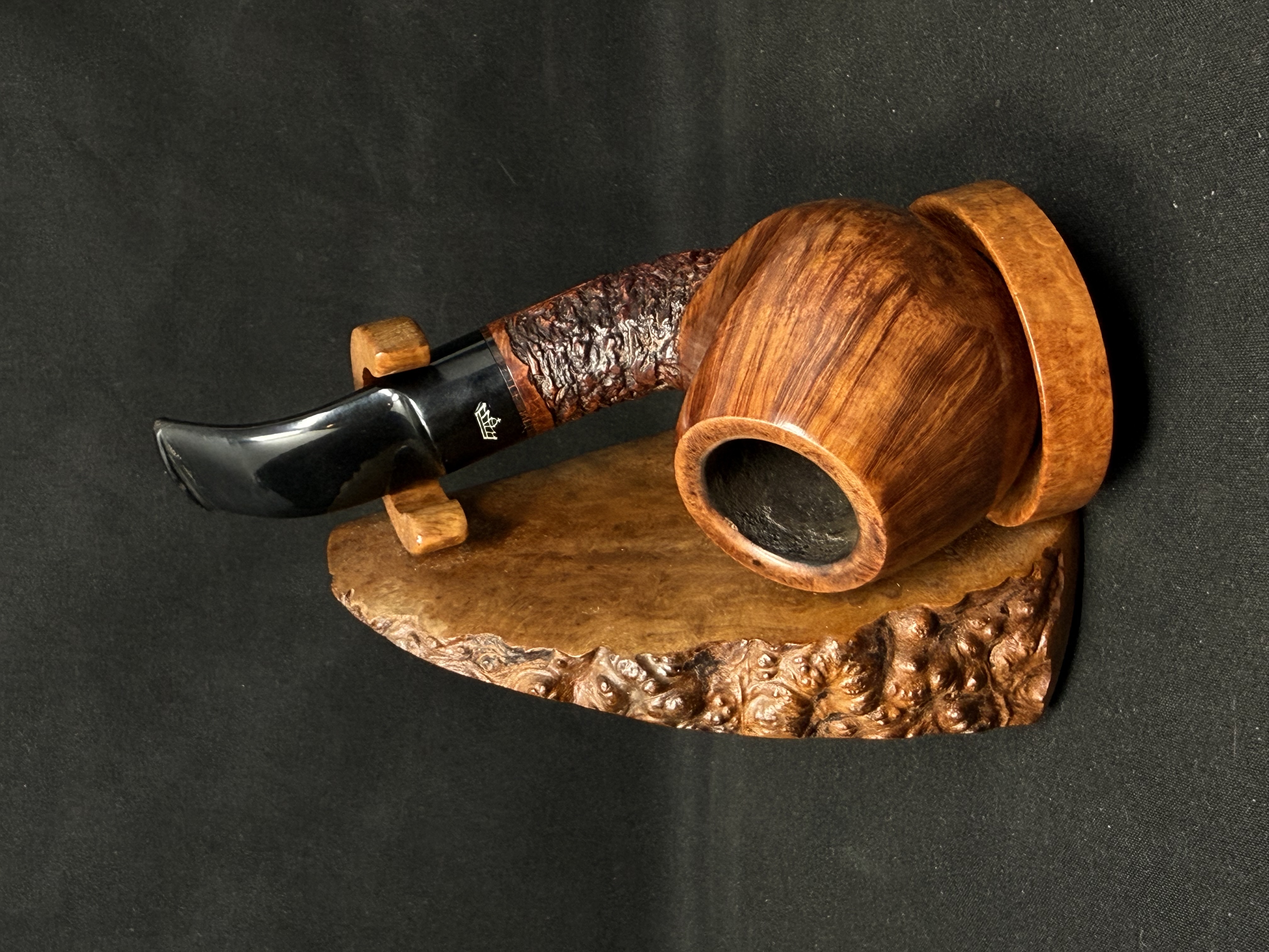 Winslow Crown Viking 9mm Bent Apple Estate Pipe 8