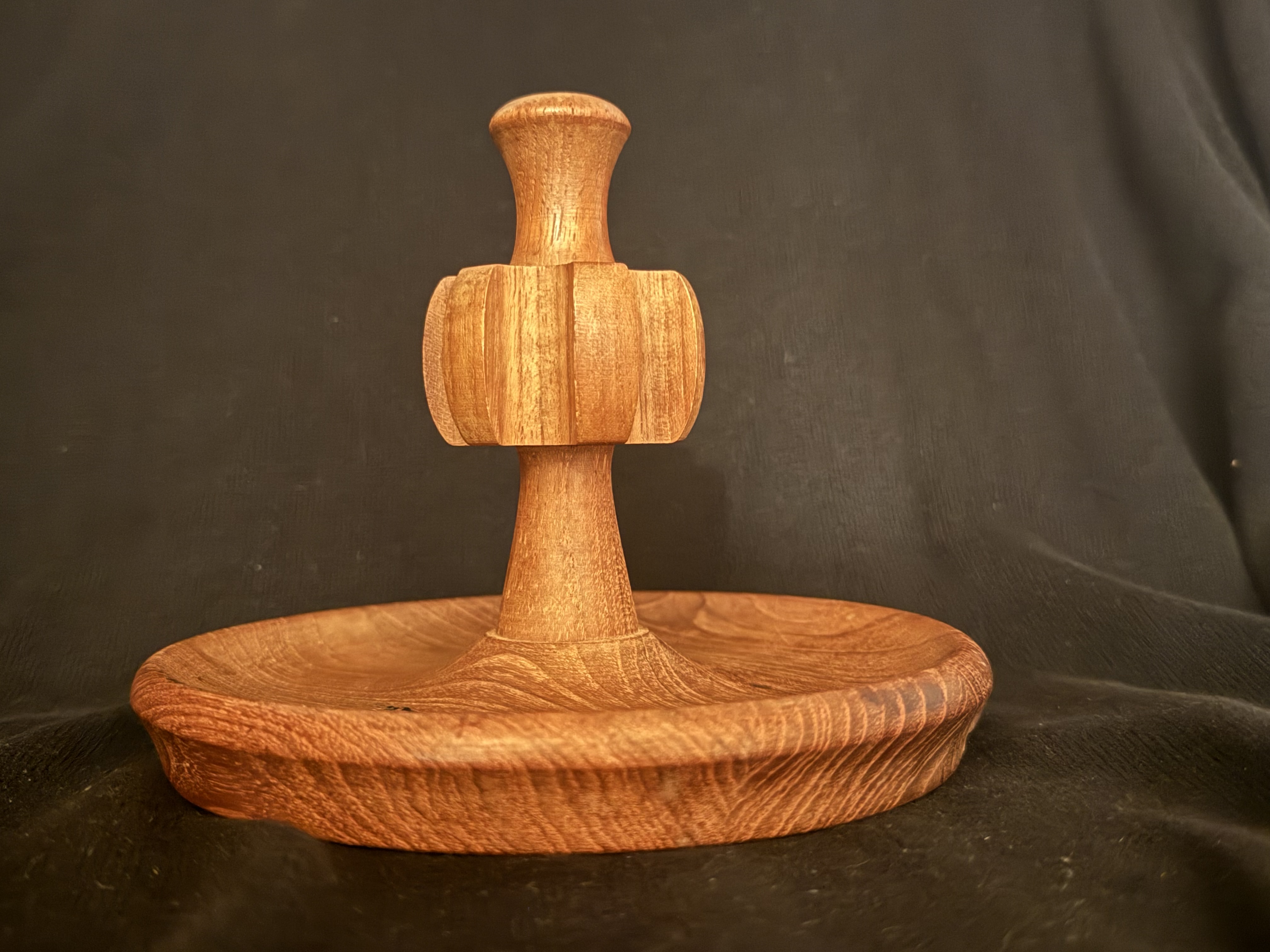Wooden Pipe Stand For 5 Pipes 3