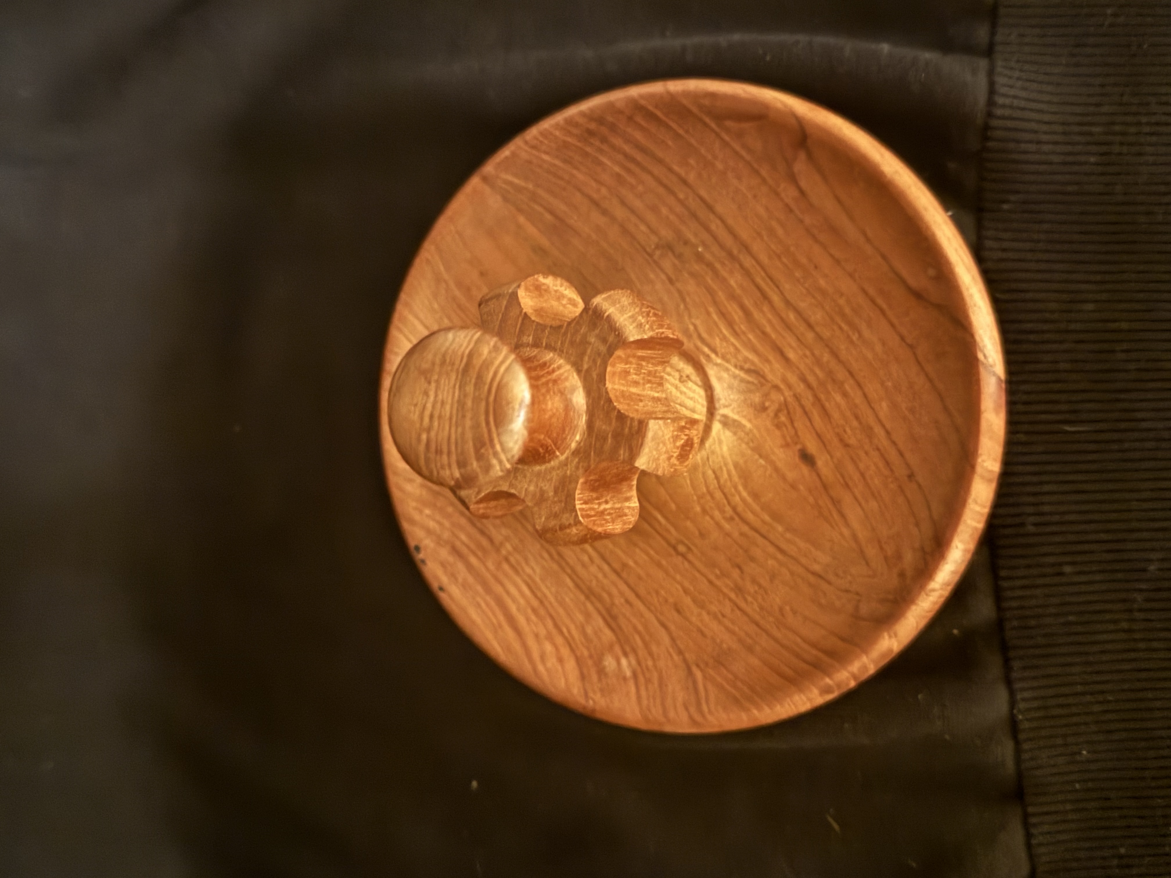 Wooden Pipe Stand For 5 Pipes 6
