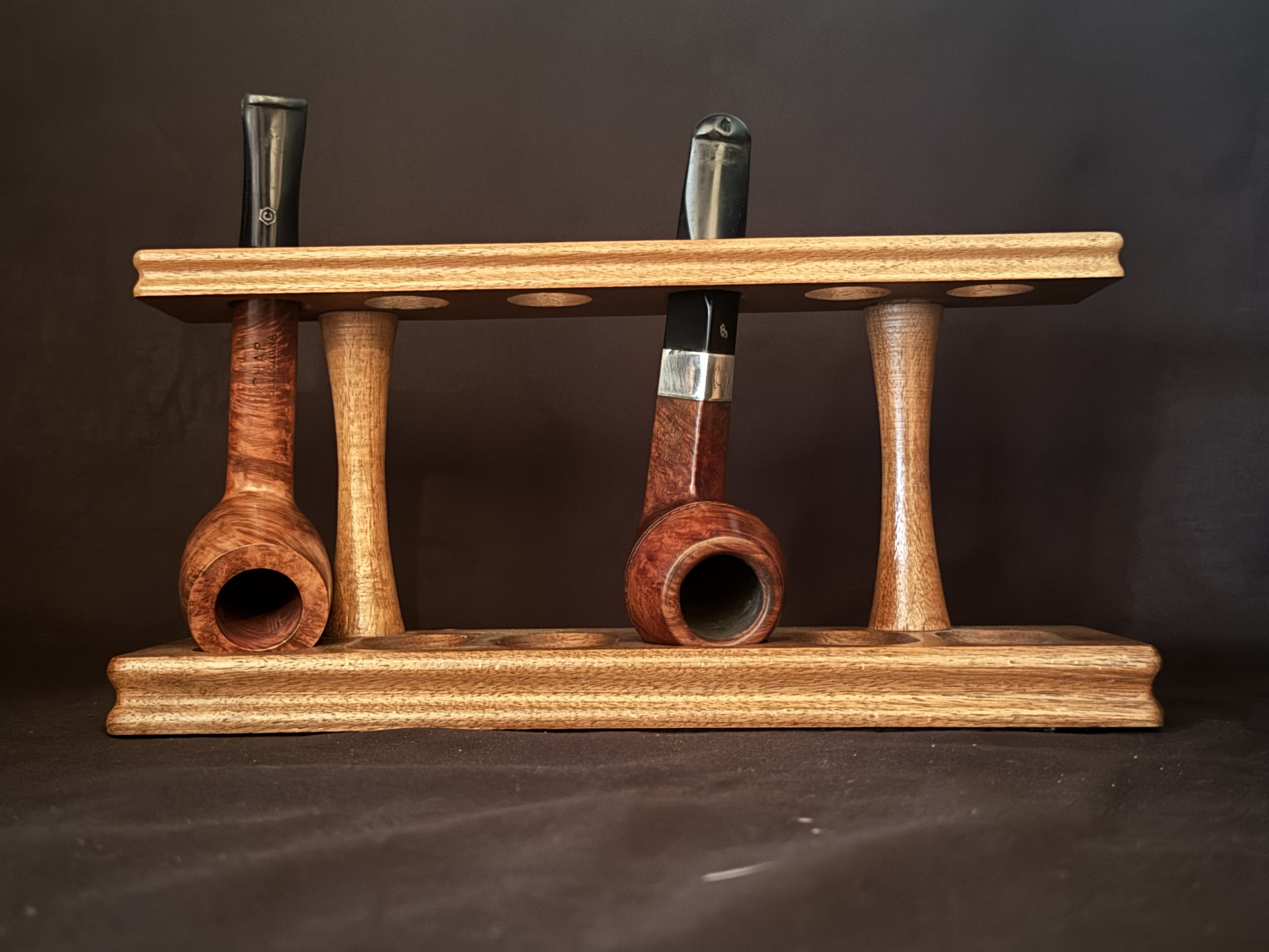 Wooden Pipe Holder for 6 Pipes 3